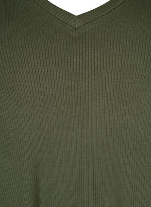 T-shirt i ribbad viskos med v-ringning, Thyme, Packshot image number 2
