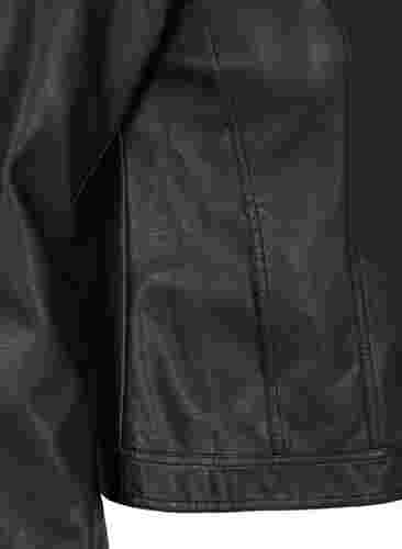 Skinnjacka i läderimitation med fickor, Black, Packshot image number 3