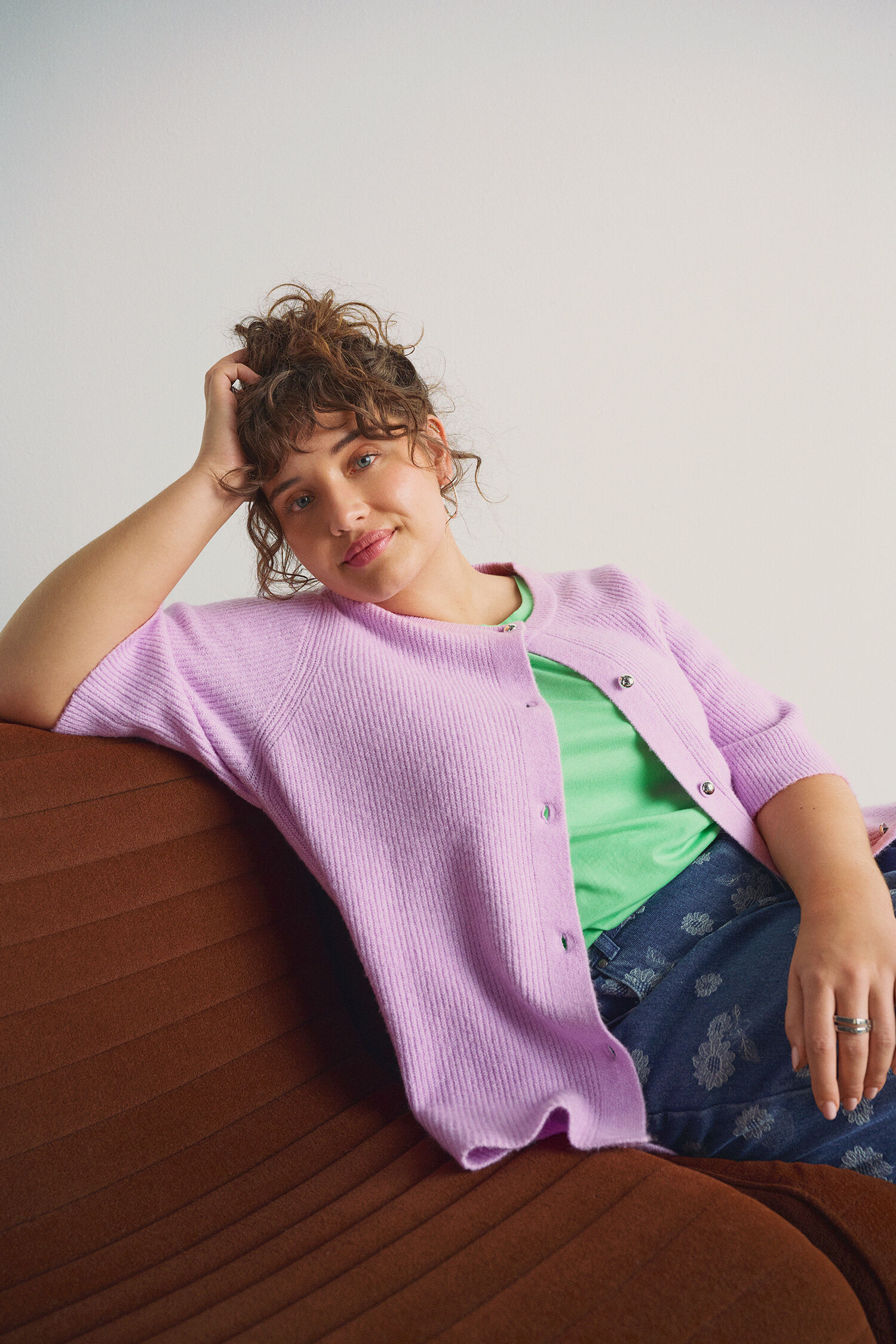 F&auml;rgglada stickade plagg, , Model