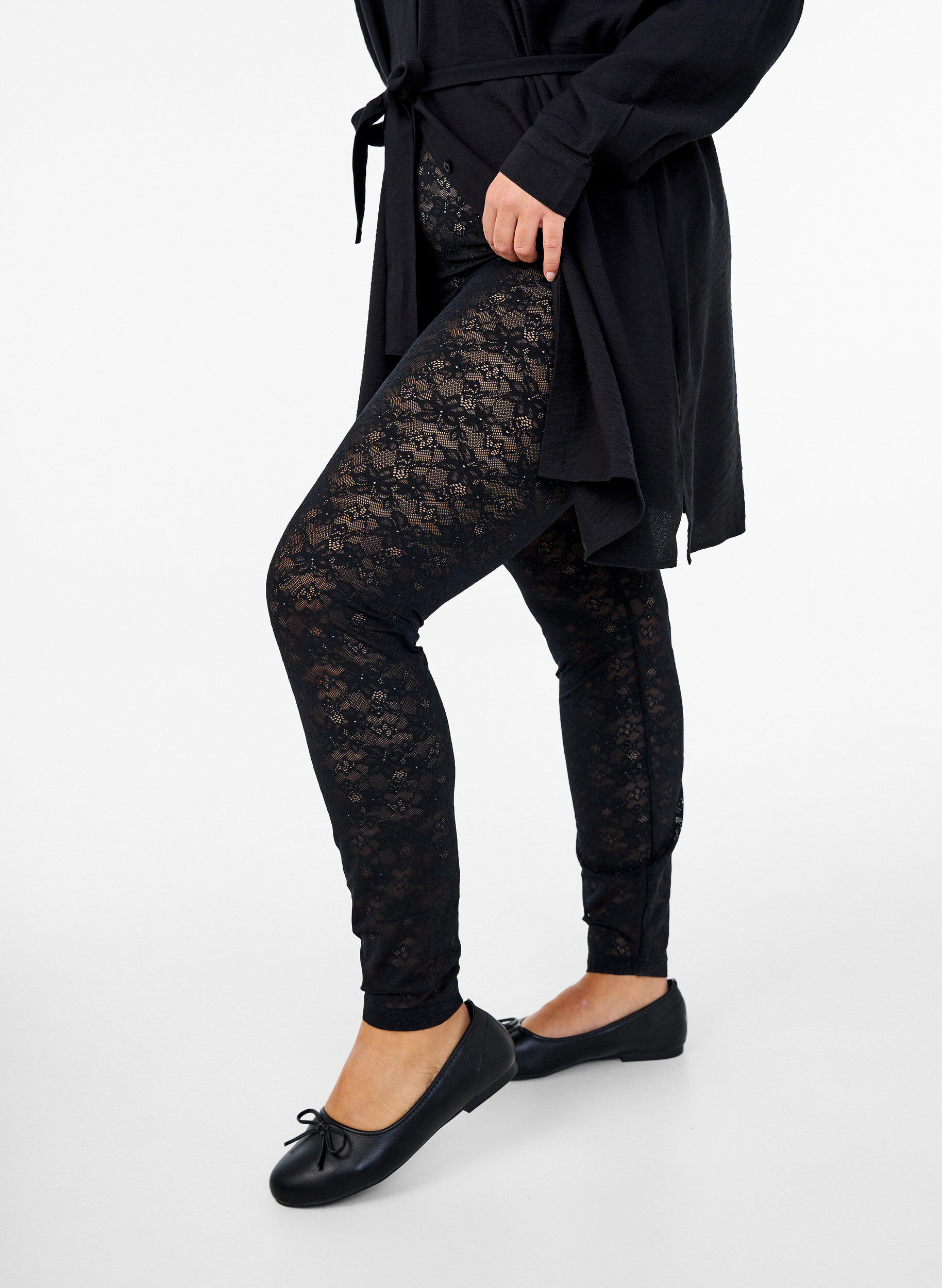 Zizzi Spetsleggings, Svart, Model image number 0