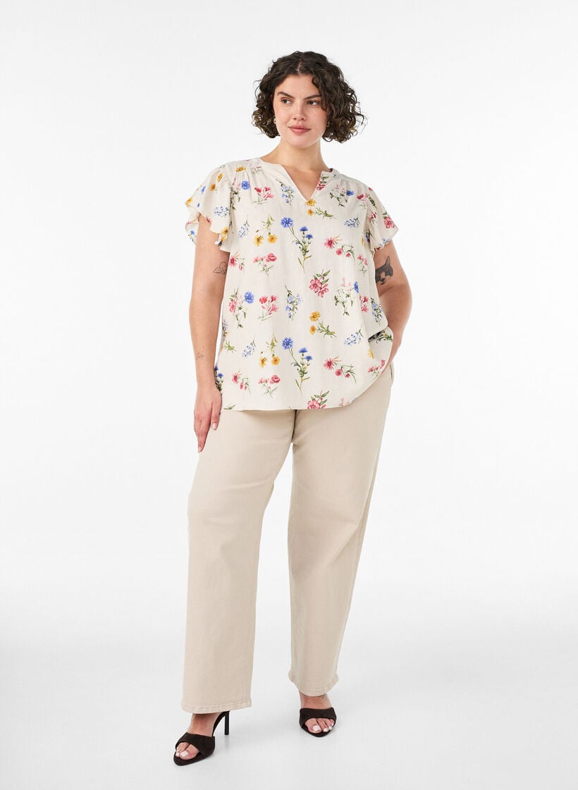 Blus i viskos och linne med volang&auml;rmar, Beige, Model image number 1