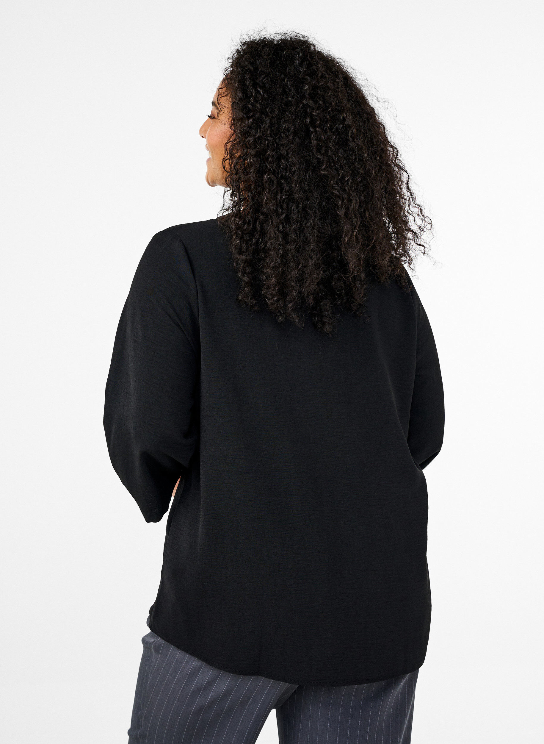 ZizziBlus med 3/4-&auml;rm, Svart, Model image number 2