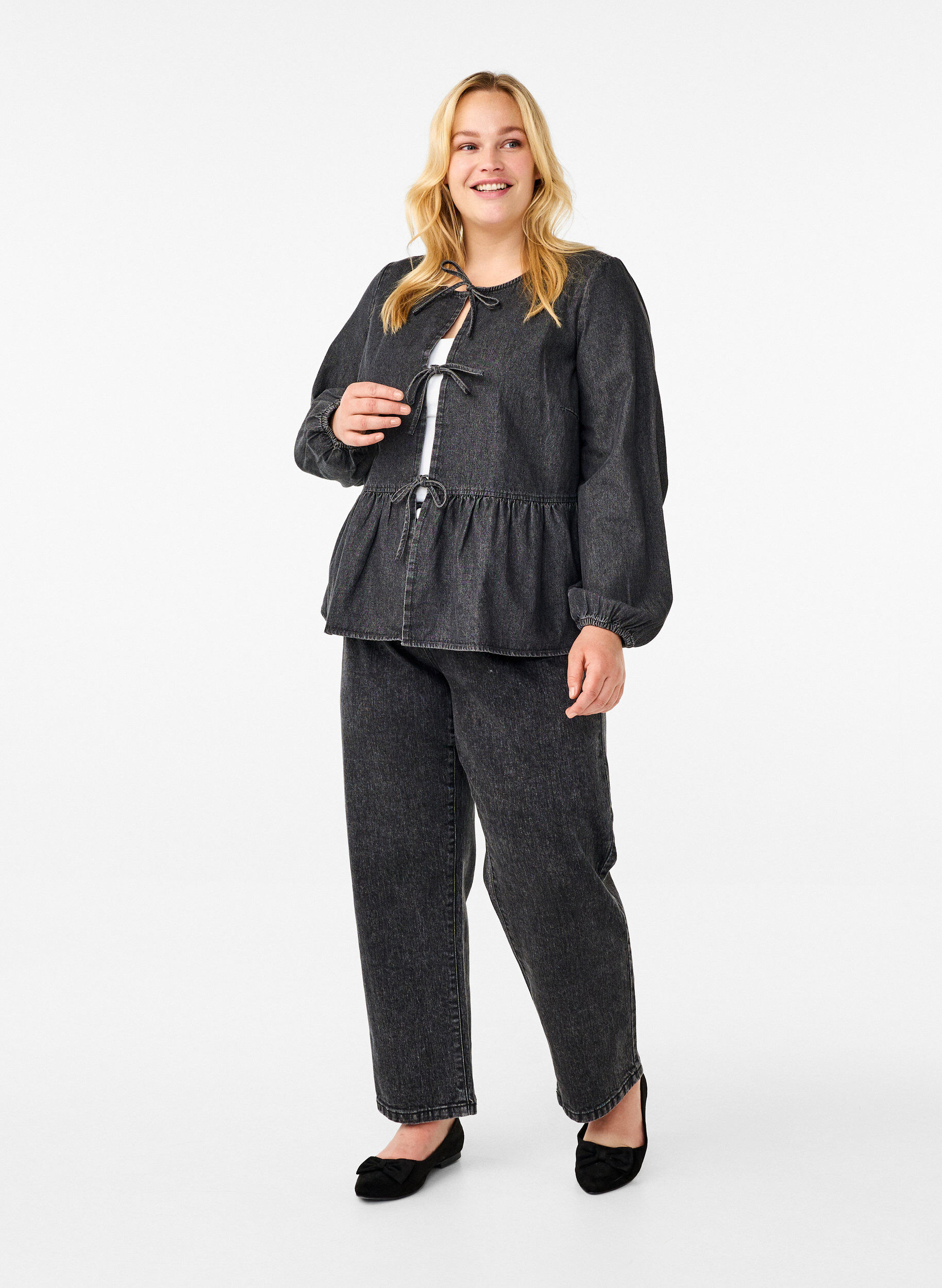 Zizzi Peplum blus i denim med knytband, Gr&aring;, Model image number 1