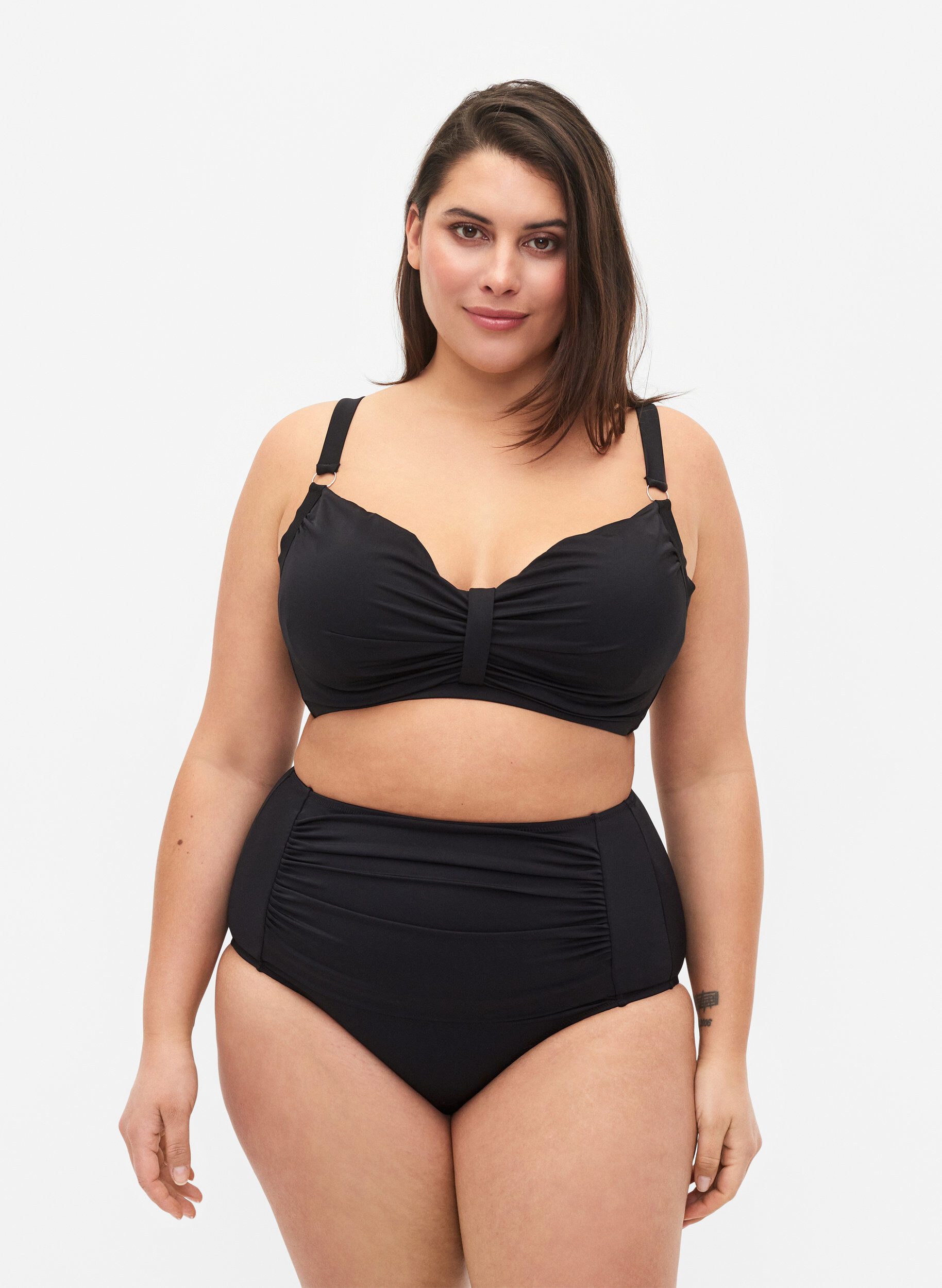Bikinitrosor