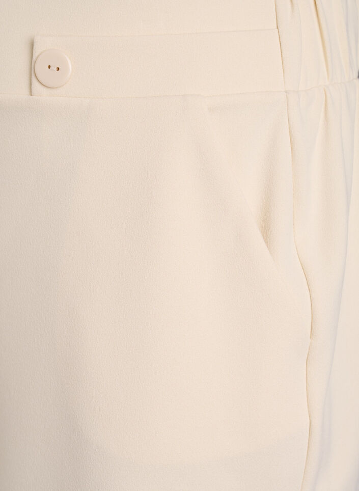 Shorts med fickor och l&ouml;s passform, Beige, Packshot image number 2