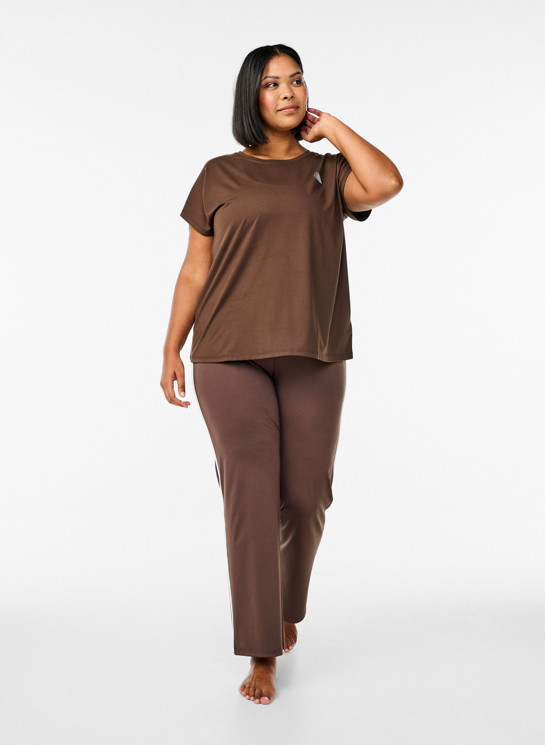 Zizzi Enf&auml;rgad tr&auml;nings t-shirt, Brun, Model image number 1