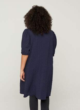 A-linjeformad klänning med struktur och puffärmar, Evening Blue, Model image number 1