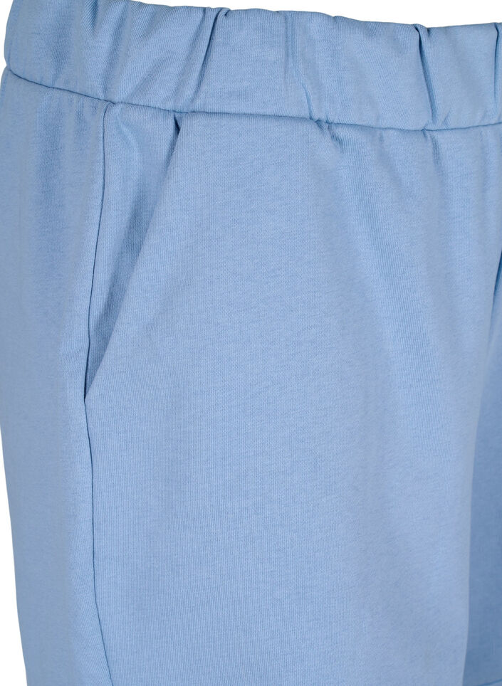 Enfärgade sweatshirtshorts med fickor, Faded Denim, Packshot image number 2