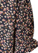 Blommig blus i viskos med korta &auml;rmar och smockdetaljer, Bl&aring;, Packshot image number 3