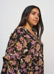 Blus med blomsterm&ouml;nster och volangdetaljer, Svart, Model image number 3