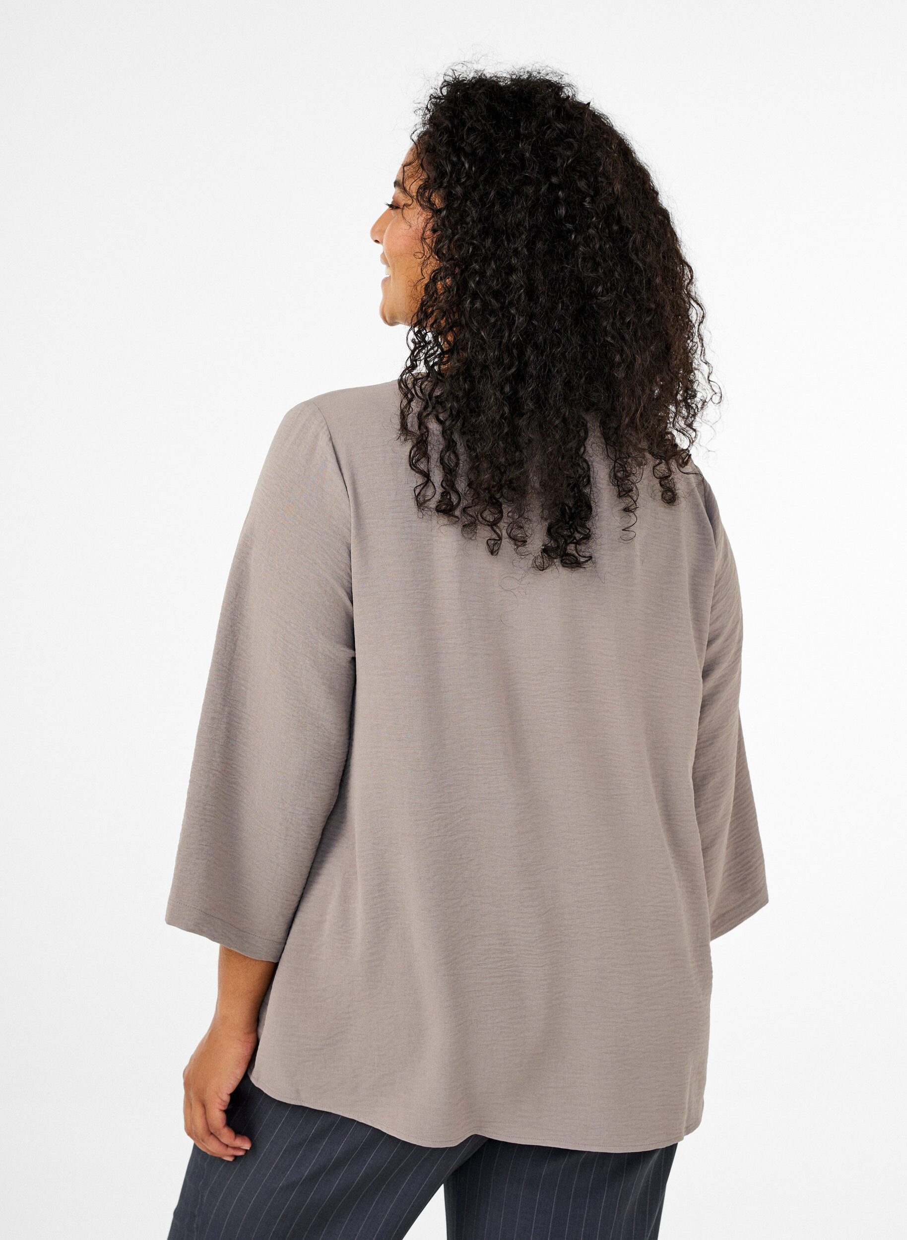ZizziBlus med 3/4-&auml;rm, Beige, Model image number 2