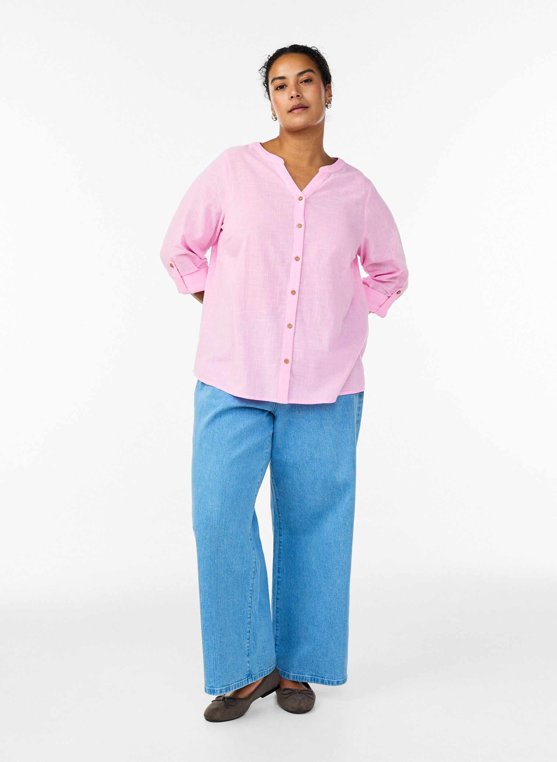 Zizzi Skjortblus i bomull med v-ringning, Rosa, Model image number 1