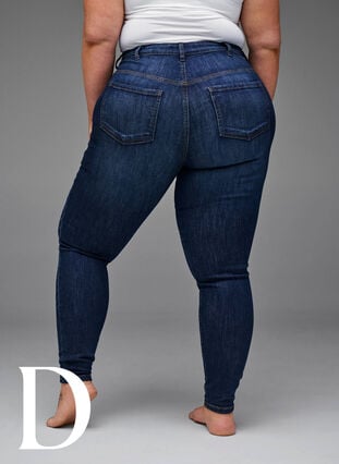 Mycket åtsittande jeans med hög midja, Dark Blue, Model image number 9