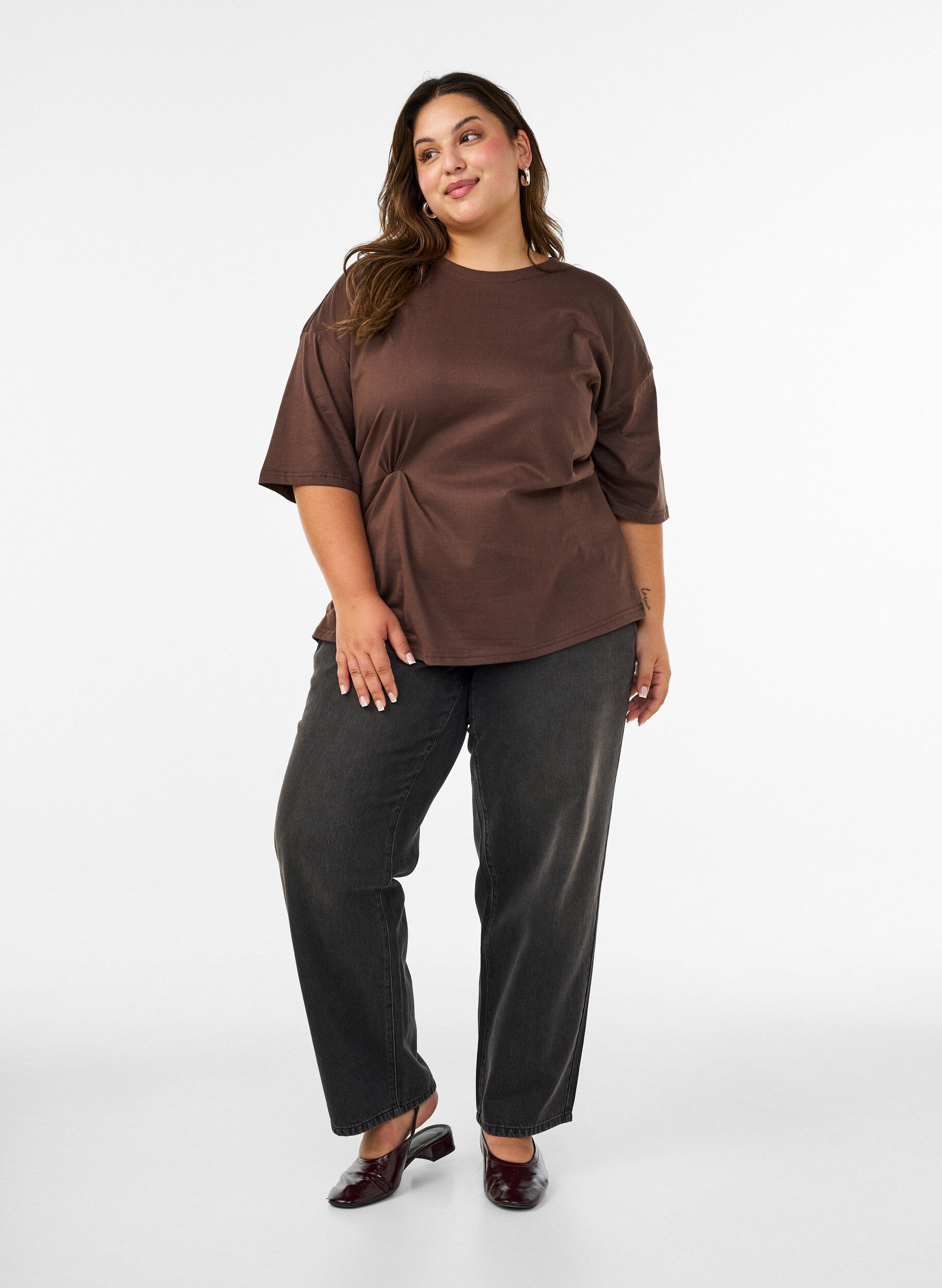 ZizziT-shirt med draperad detalj, Brun, Model image number 1