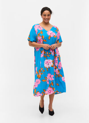 Midiklänning i viskos med blommigt mönster, Blue Pink Flower, Model image number 2