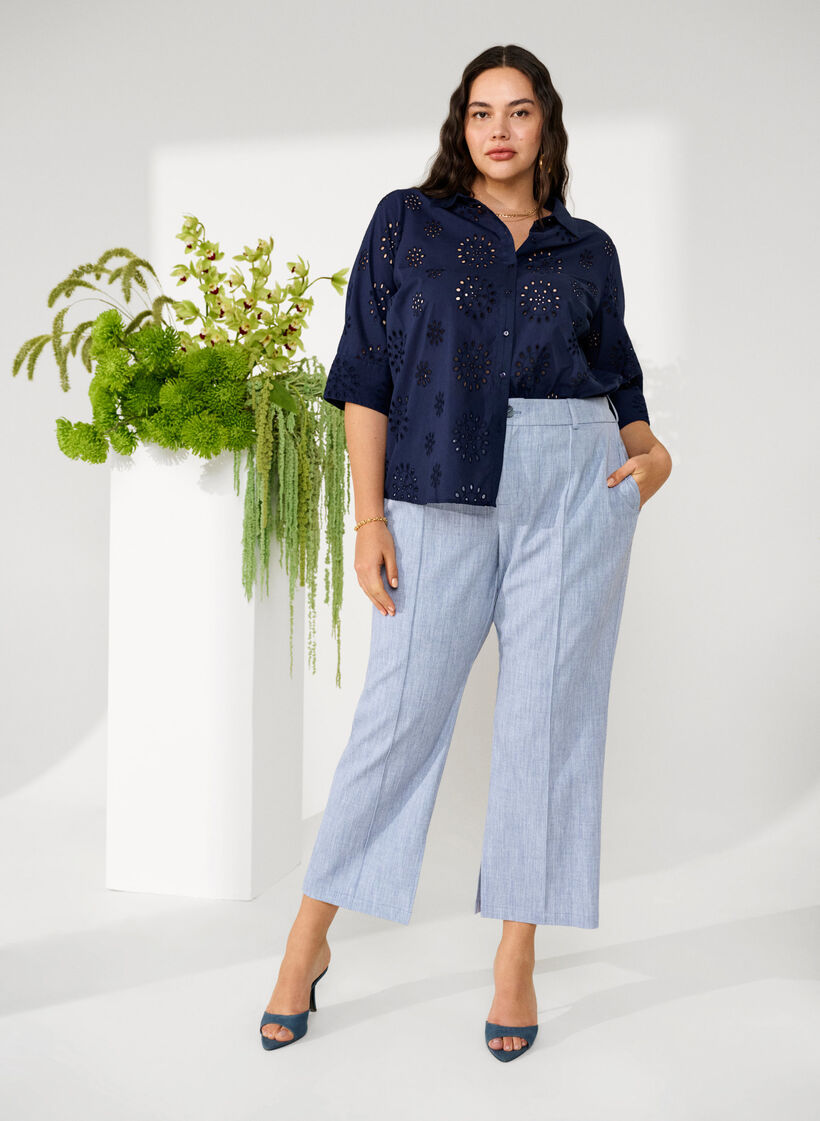 Skjortblus med anglaise-broderier och trekvartsärmar, Navy Blazer, Image image number 0