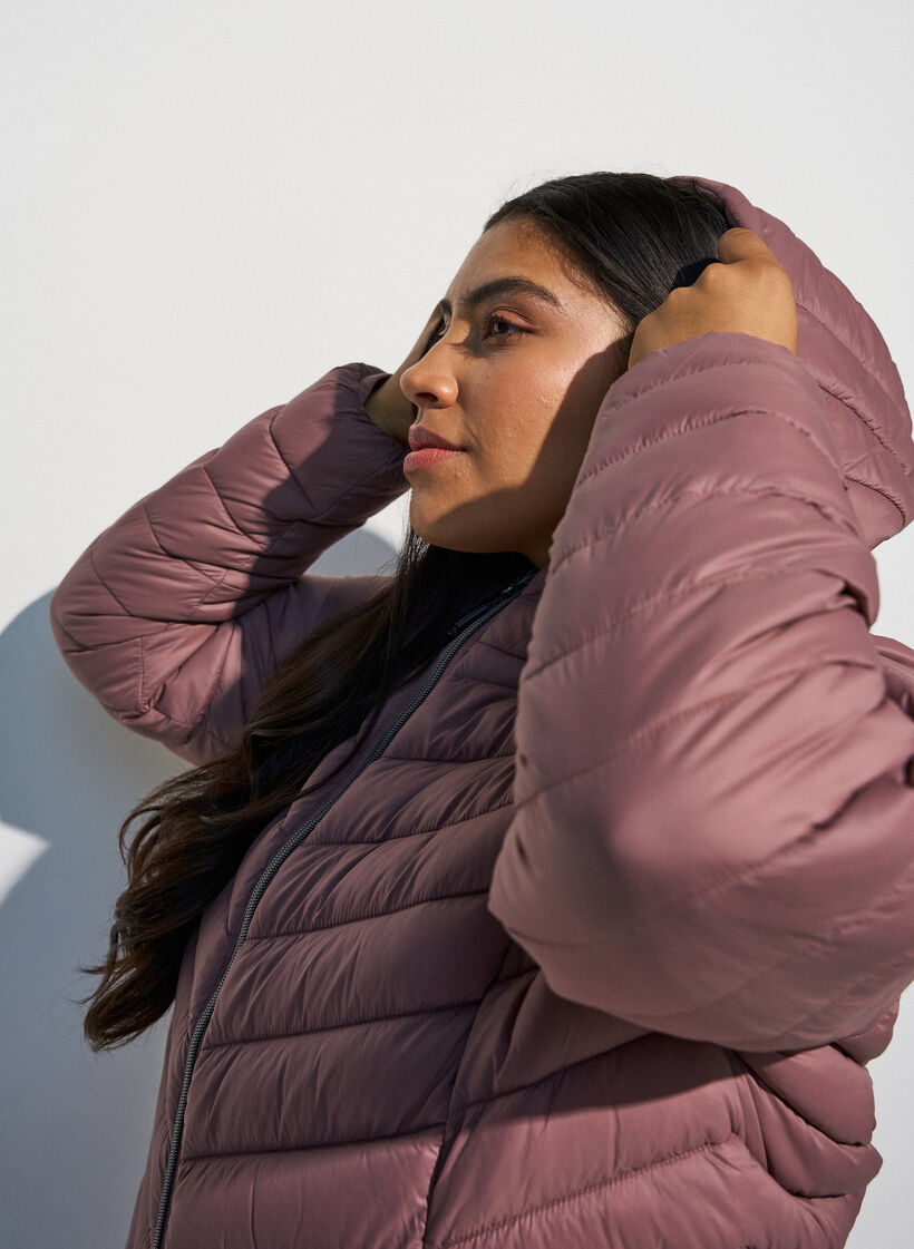 L&auml;tt jacka med huva, Rosa, Model image number 3