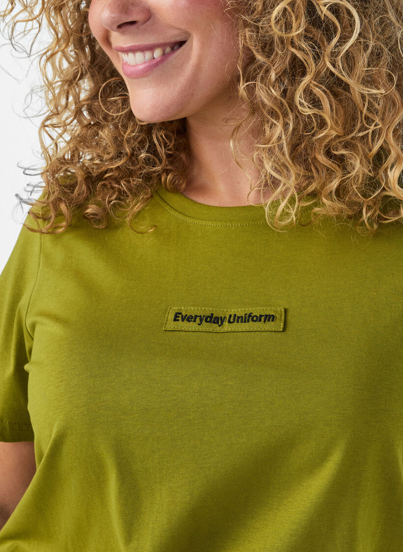 T-shirt i bomull med textm&auml;rke, Gr&ouml;n, Model image number 3