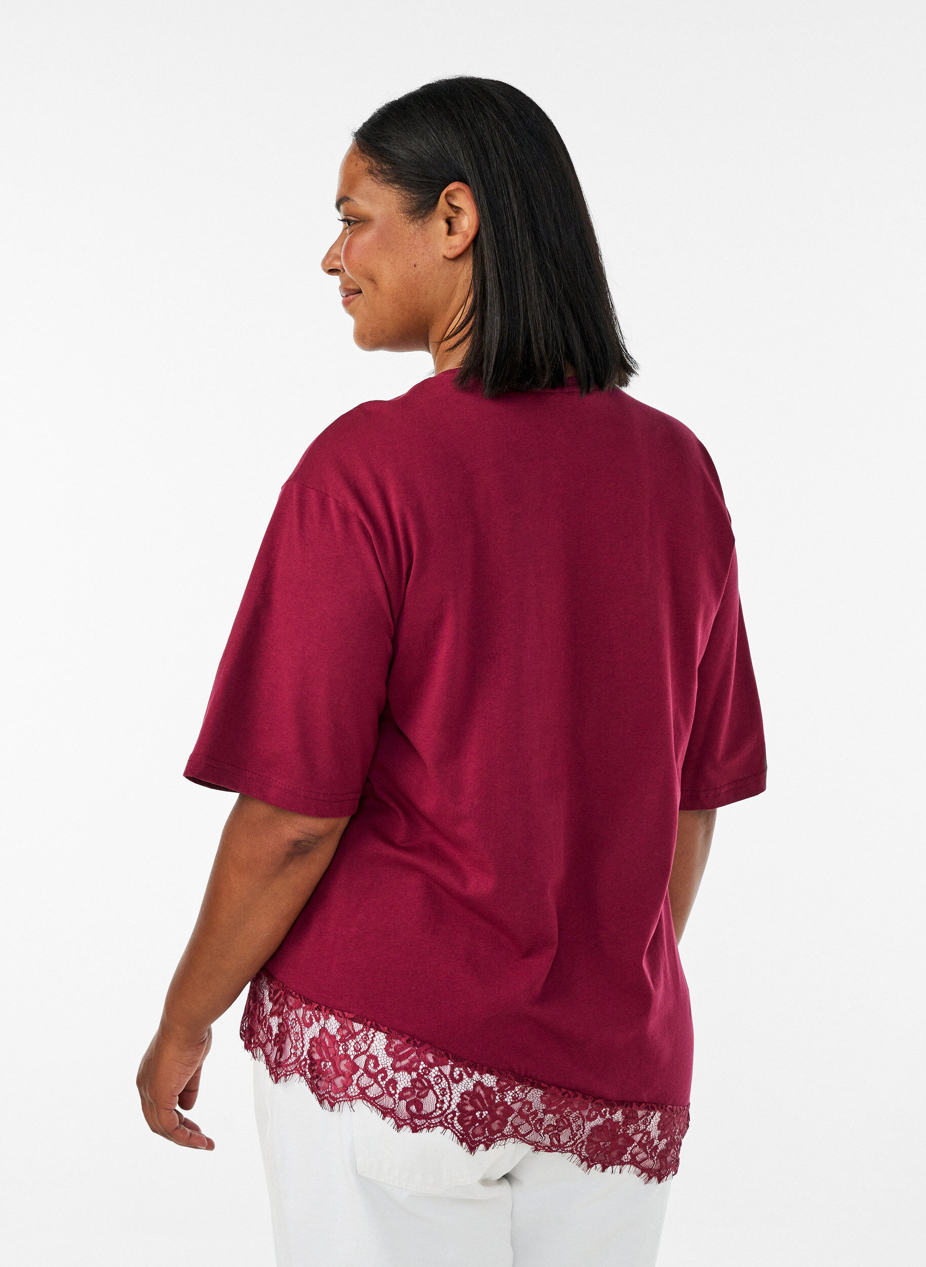 ZizziT-shirt med asymmetrisk spetskant, R&ouml;d, Model image number 2
