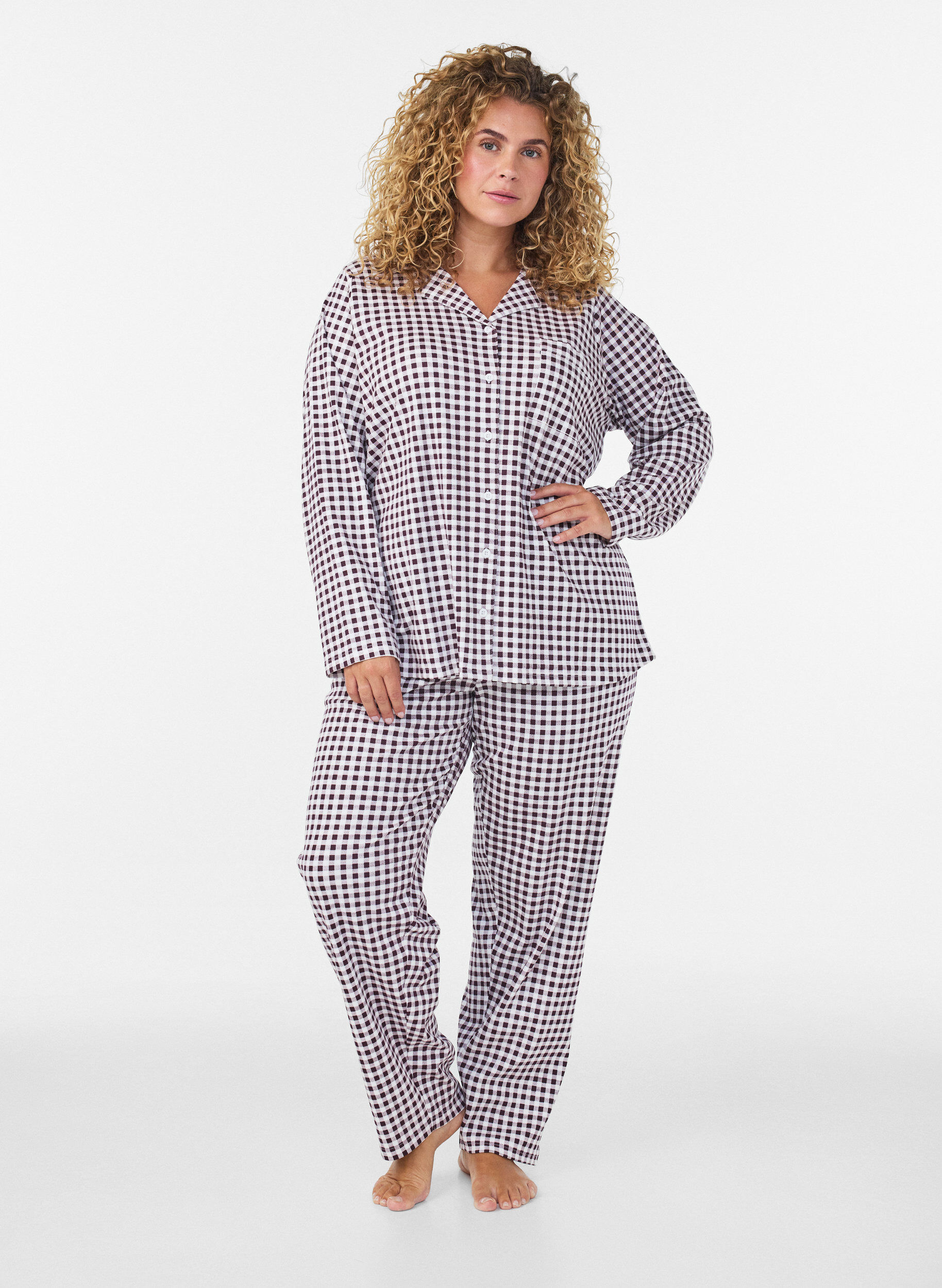 ZizziPyjamasskjorta i bomull med br&ouml;stficka, R&ouml;d, Model image number 1