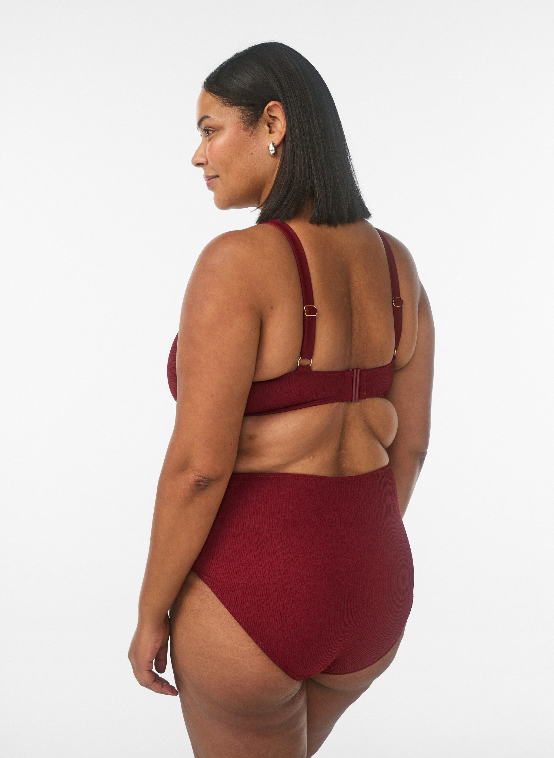 ZizziBikinitrosa med h&ouml;g midja och struktur, R&ouml;d, Model image number 1