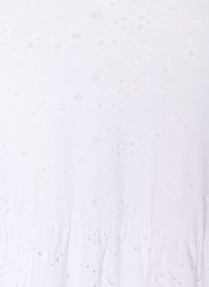 Kl&auml;nning i broderie anglaise med v-ringning och halvl&aring;nga &auml;rmar, Vit, Packshot image number 2