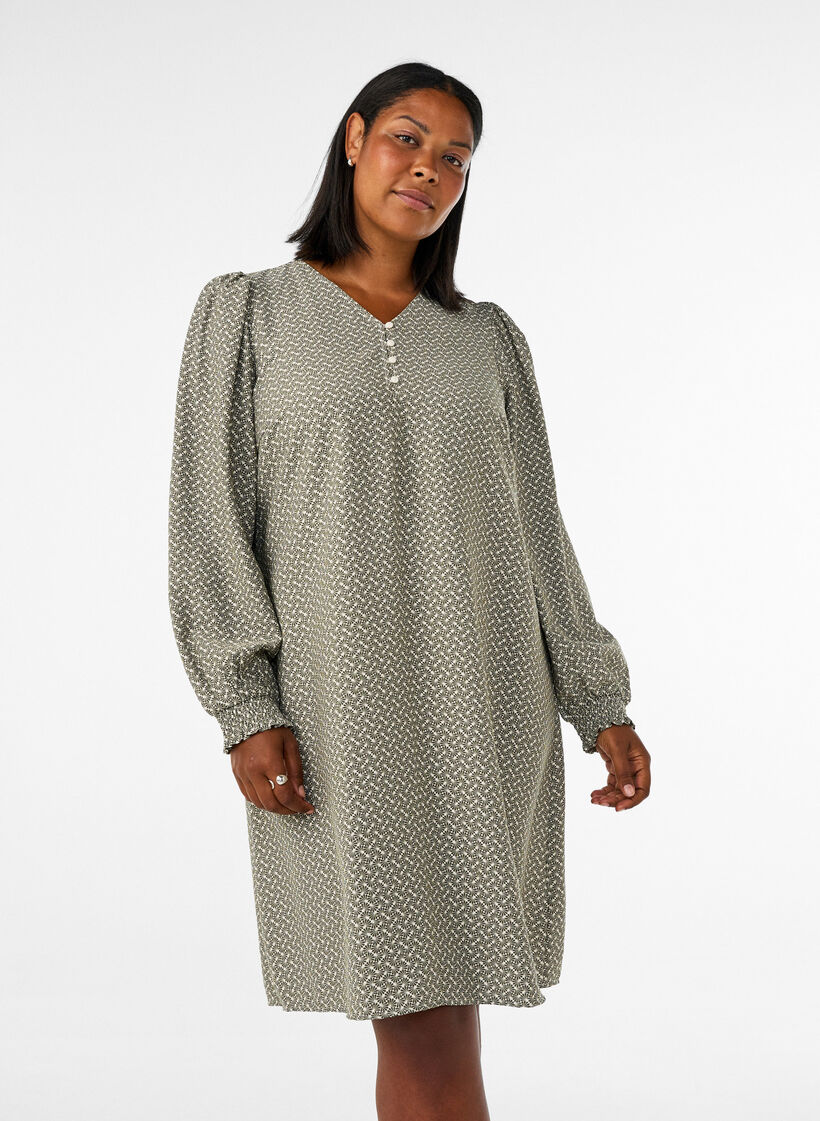M&ouml;nstrad kl&auml;nning i viskos med l&aring;nga &auml;rmar, Gr&ouml;n, Model image number 0