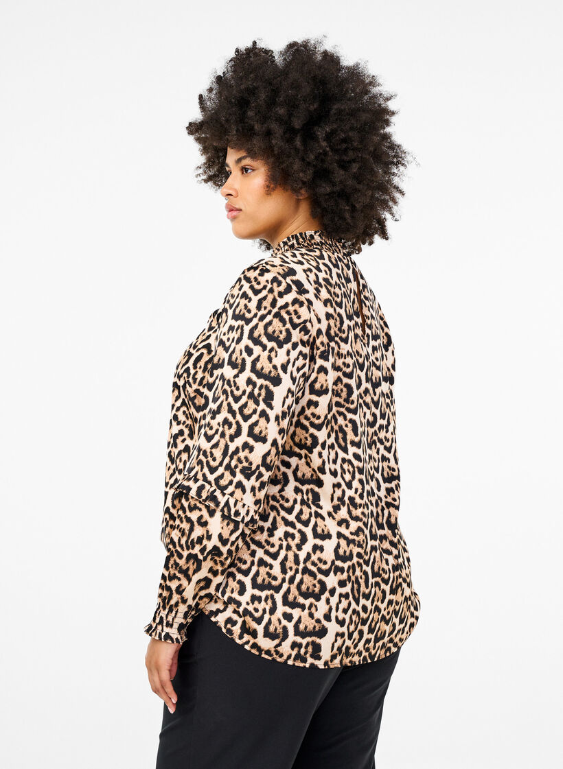 Leopardmönstrad blus med smock, Brun, Model image number 2