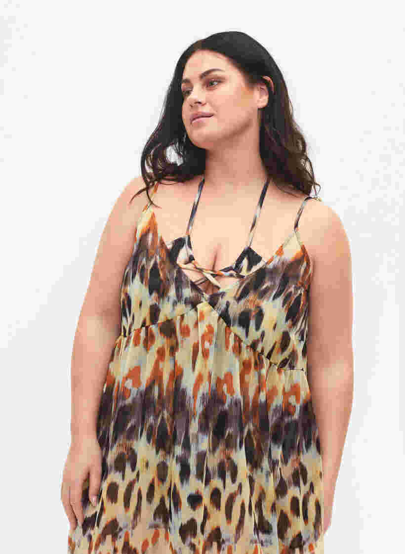 Blommig strandklänning med axelband, Abstract Leopard, Model image number 2
