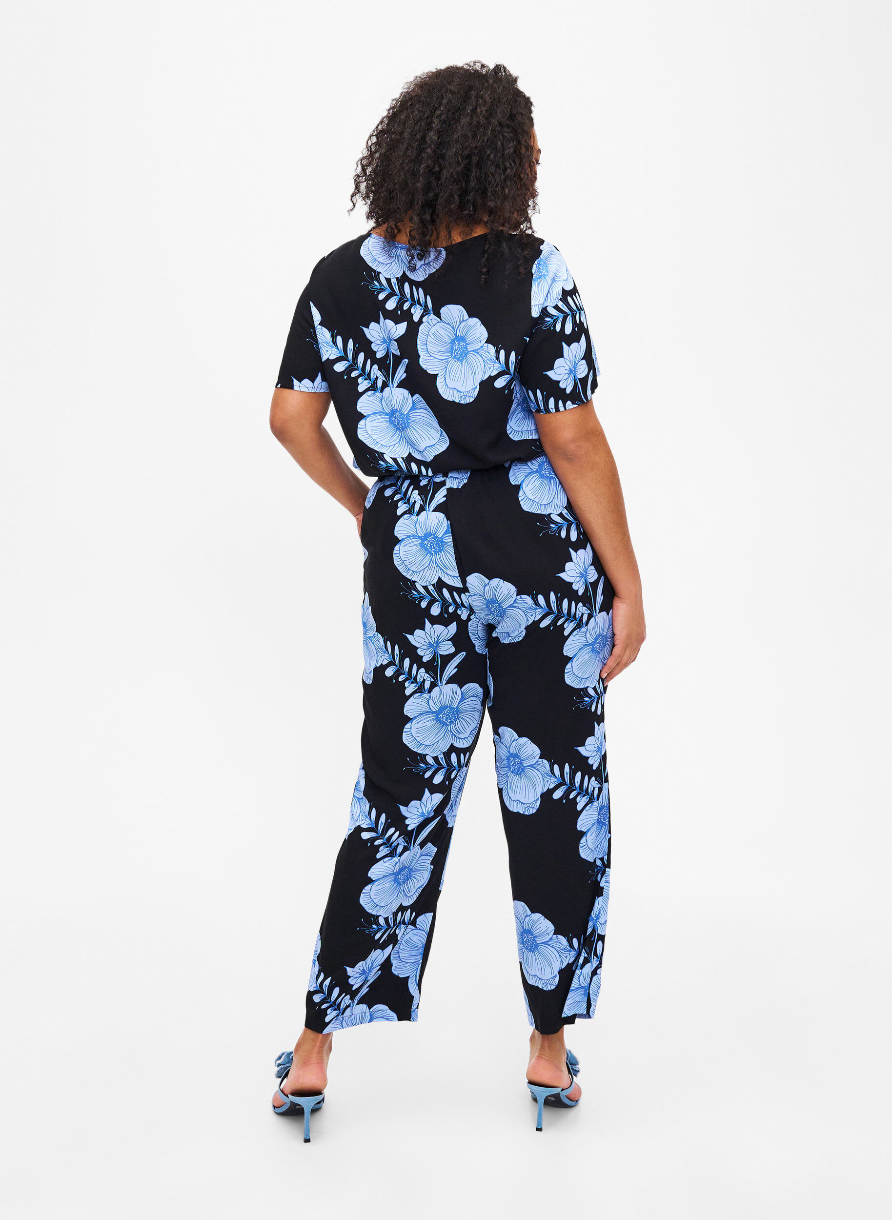 Zizzi Viskosbyxor med h&ouml;g midja, Svart, Model image number 1