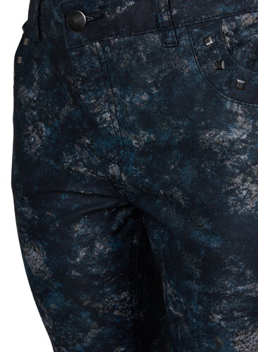 Mönstrade Emily jeans med nitar, Black AOP, Packshot image number 2