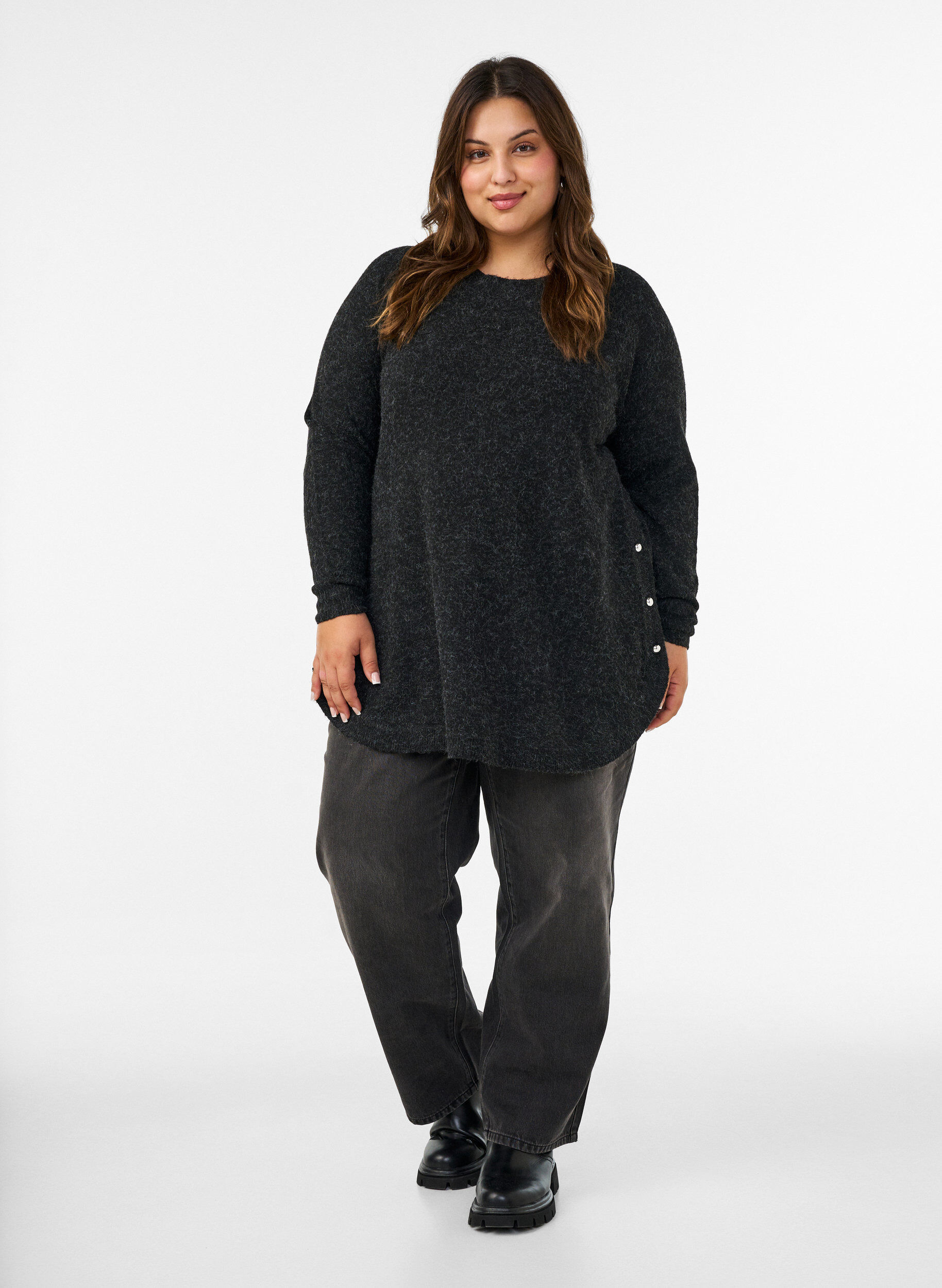 ZizziL&aring;ng stickad blus med kulknappar, Gr&aring;, Model image number 1