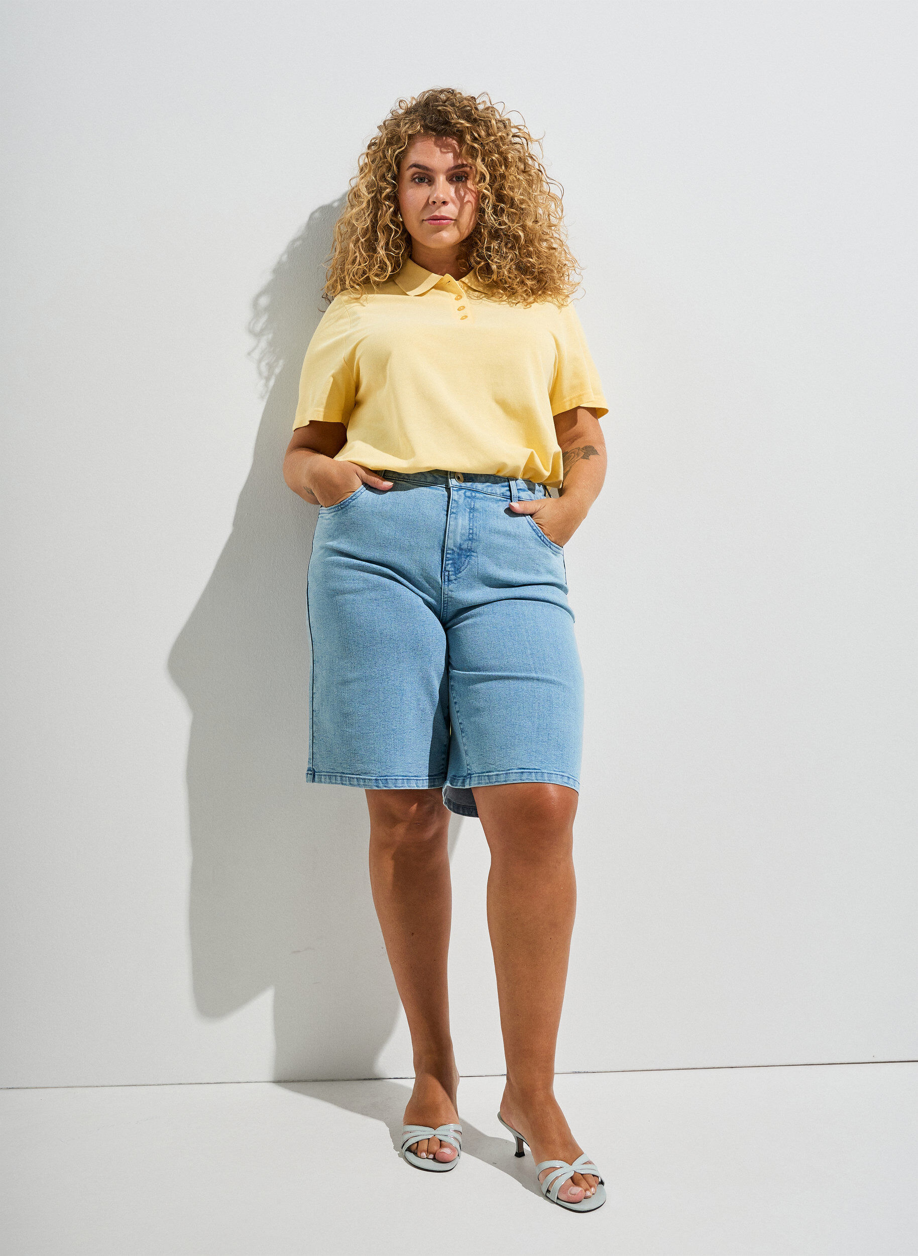 Zizzi Kort&auml;rmad pik&eacute;tr&ouml;ja, Gul, Image image number 0