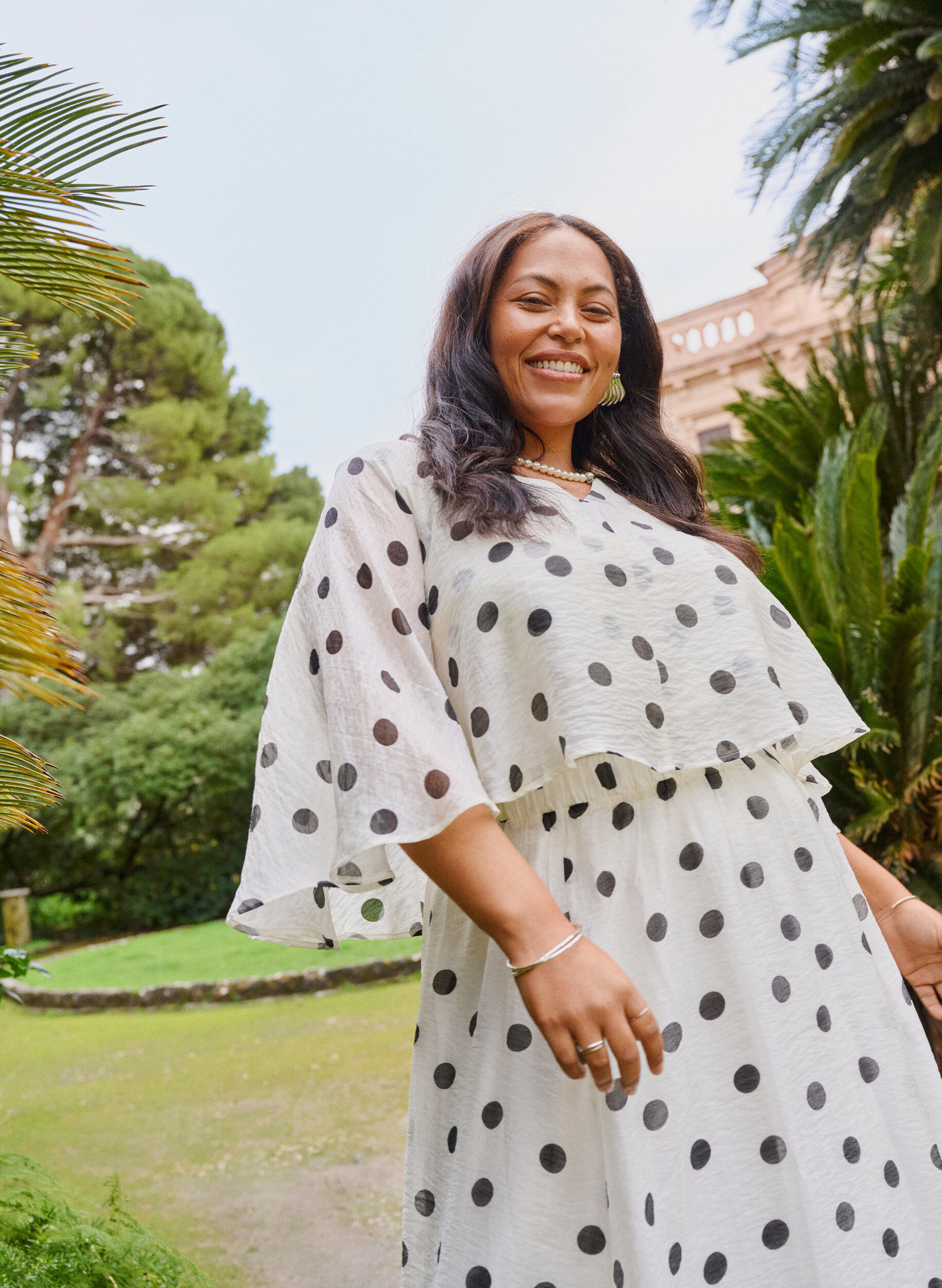 Zizzi Lager-p&aring;-lager-topp med prickigt m&ouml;nster, Vanilla, Image image number 0