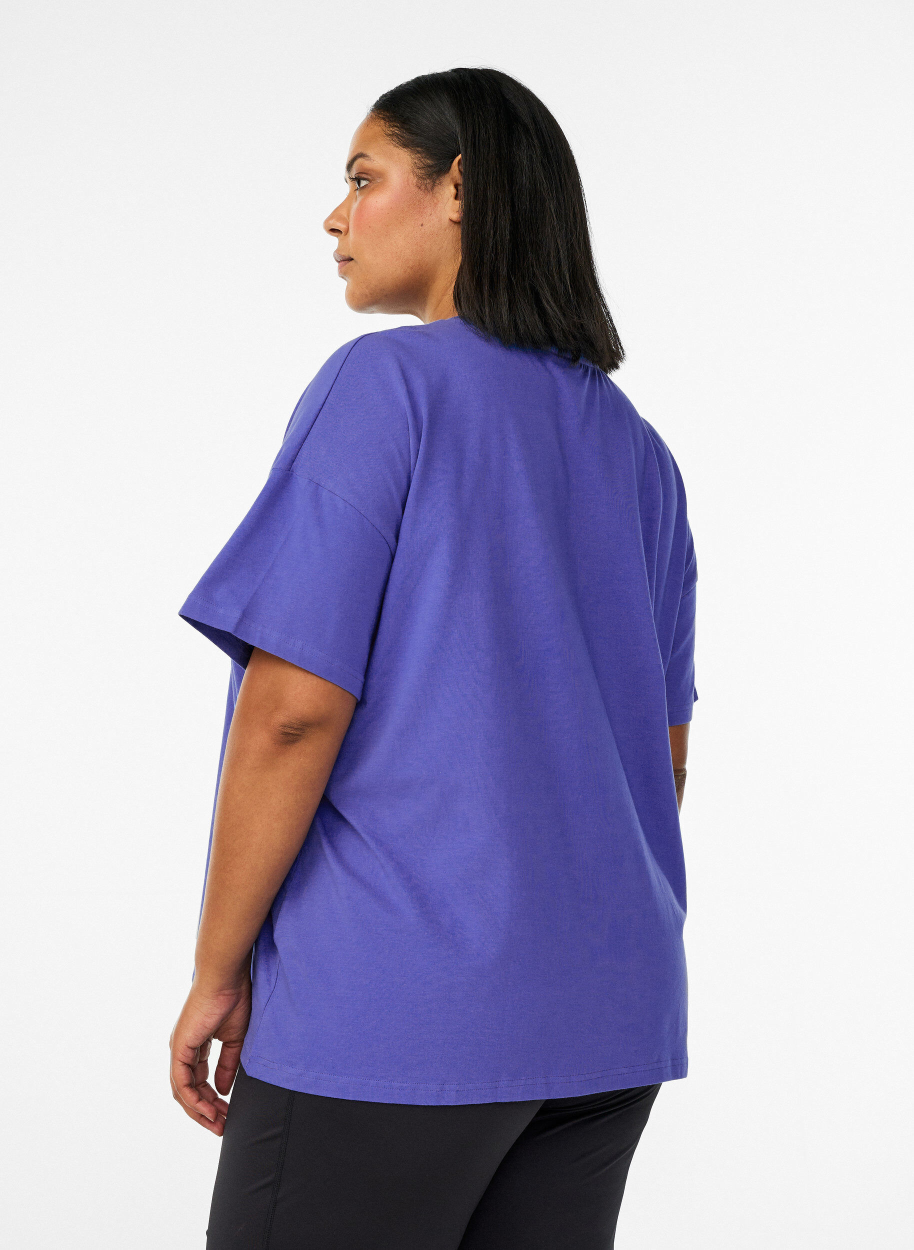 ZizziT-shirt i ekologisk bomull med ett litet motiv framtill, Bl&aring;, Model image number 2