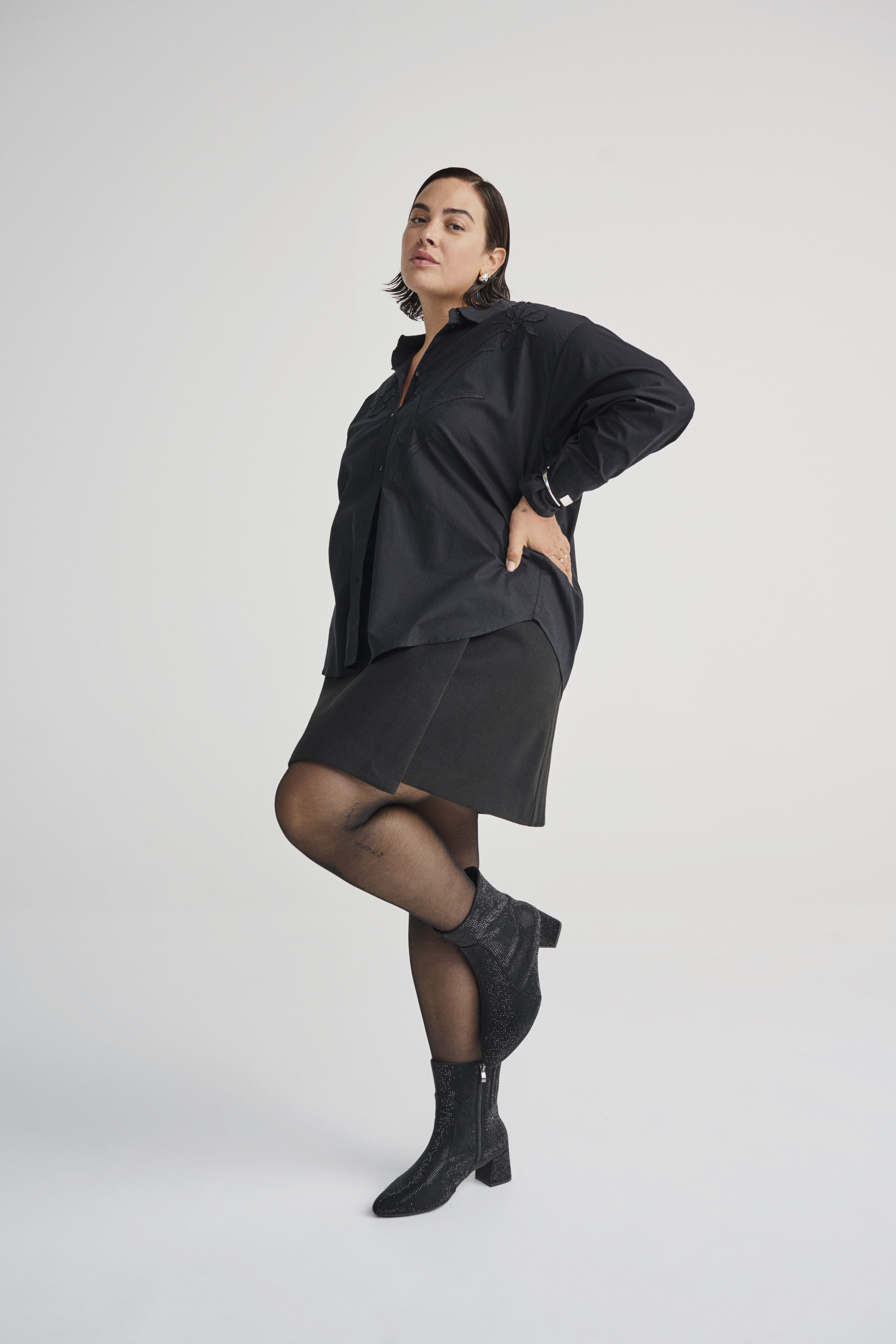 Zizzi St&ouml;vel med strassstenar, , Model