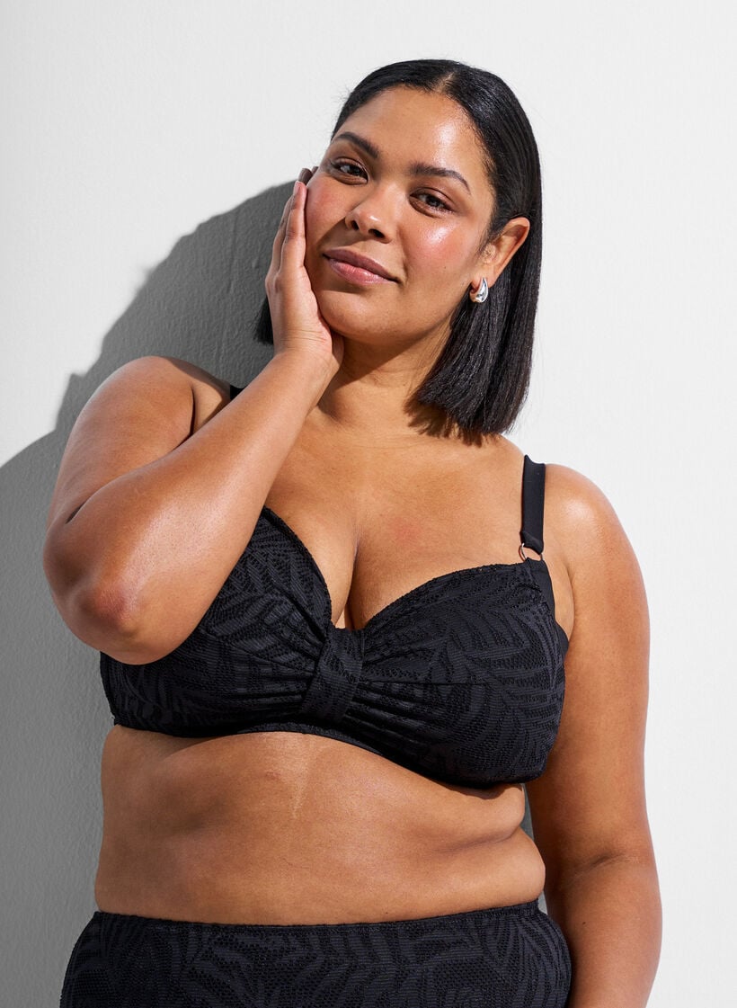 Bikinitopp i strukturerad mesh med urtagbara kuddar, Svart, Model image number 3