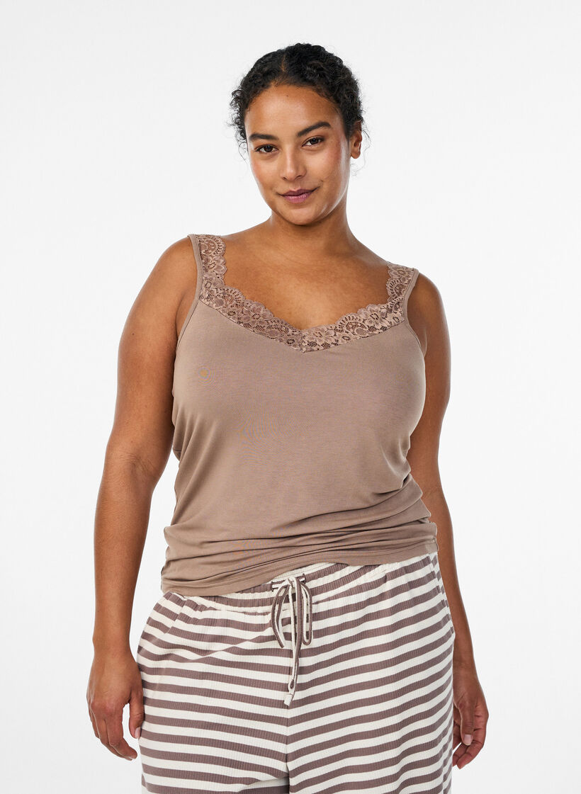 Topp i viskos med spetskant, Beige, Model image number 0