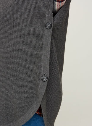 Kortärmad stickad poncho med hög hals, Dark Grey Melange, Model image number 2