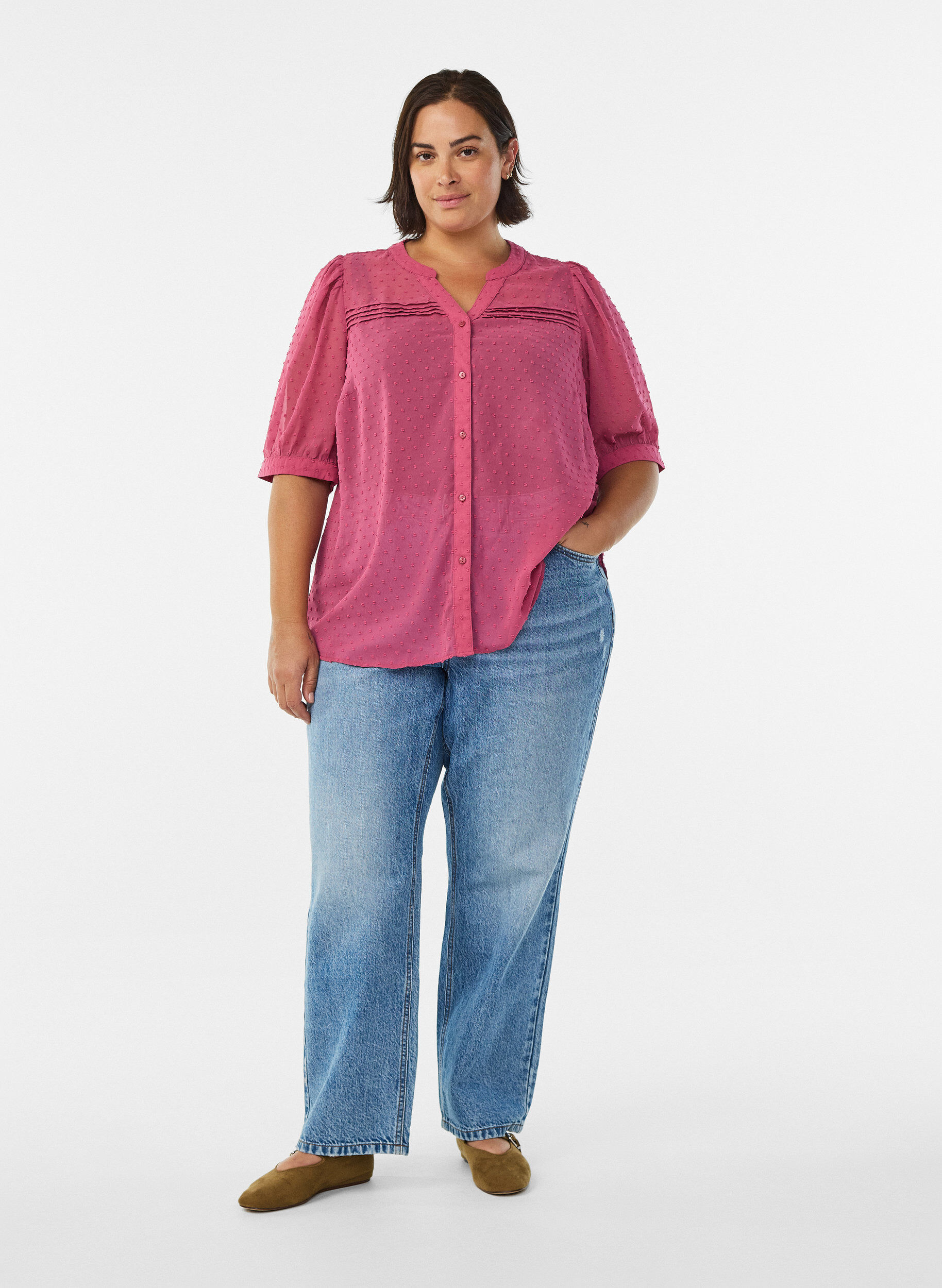 Zizzi Kort&auml;rmad blus med prickig struktur, Rosa, Model image number 1