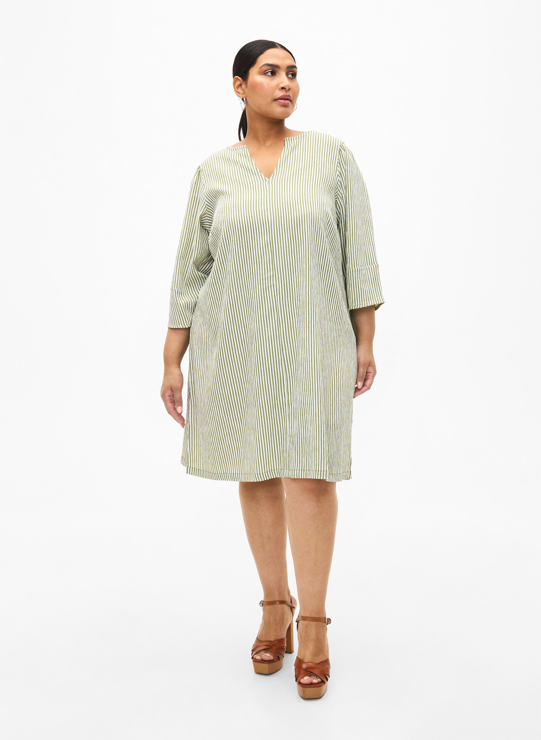 Zizzi Randig kl&auml;nning med trekvarts&auml;rm, Green Stripe, Model image number 2
