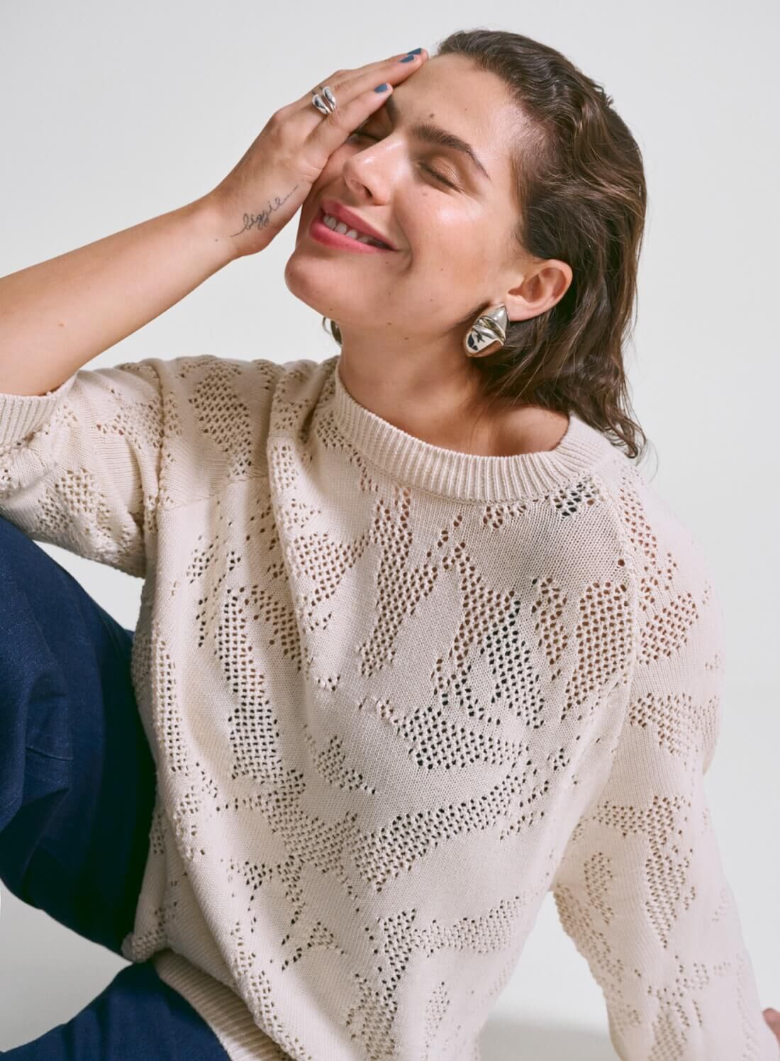 Zizzi Stickad med stora detaljer, , Model