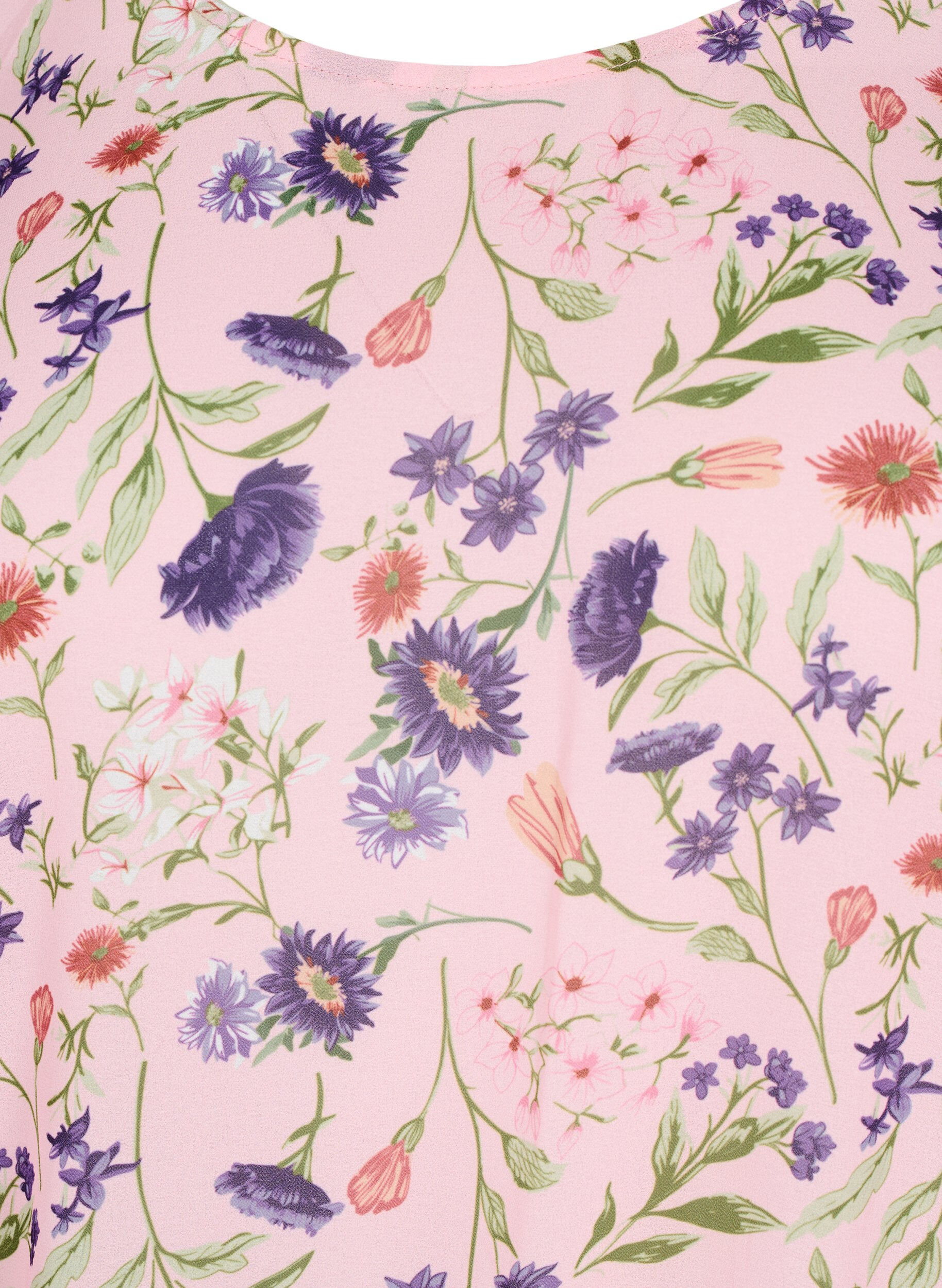 Zizzi Blus i blommigt med korta &auml;rmar och smock, Rosa, Packshot image number 2