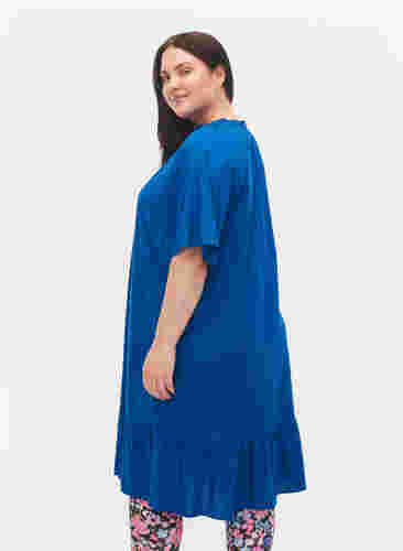 Kortärmad klänning i viskos med v-ringning, Classic Blue, Model image number 1