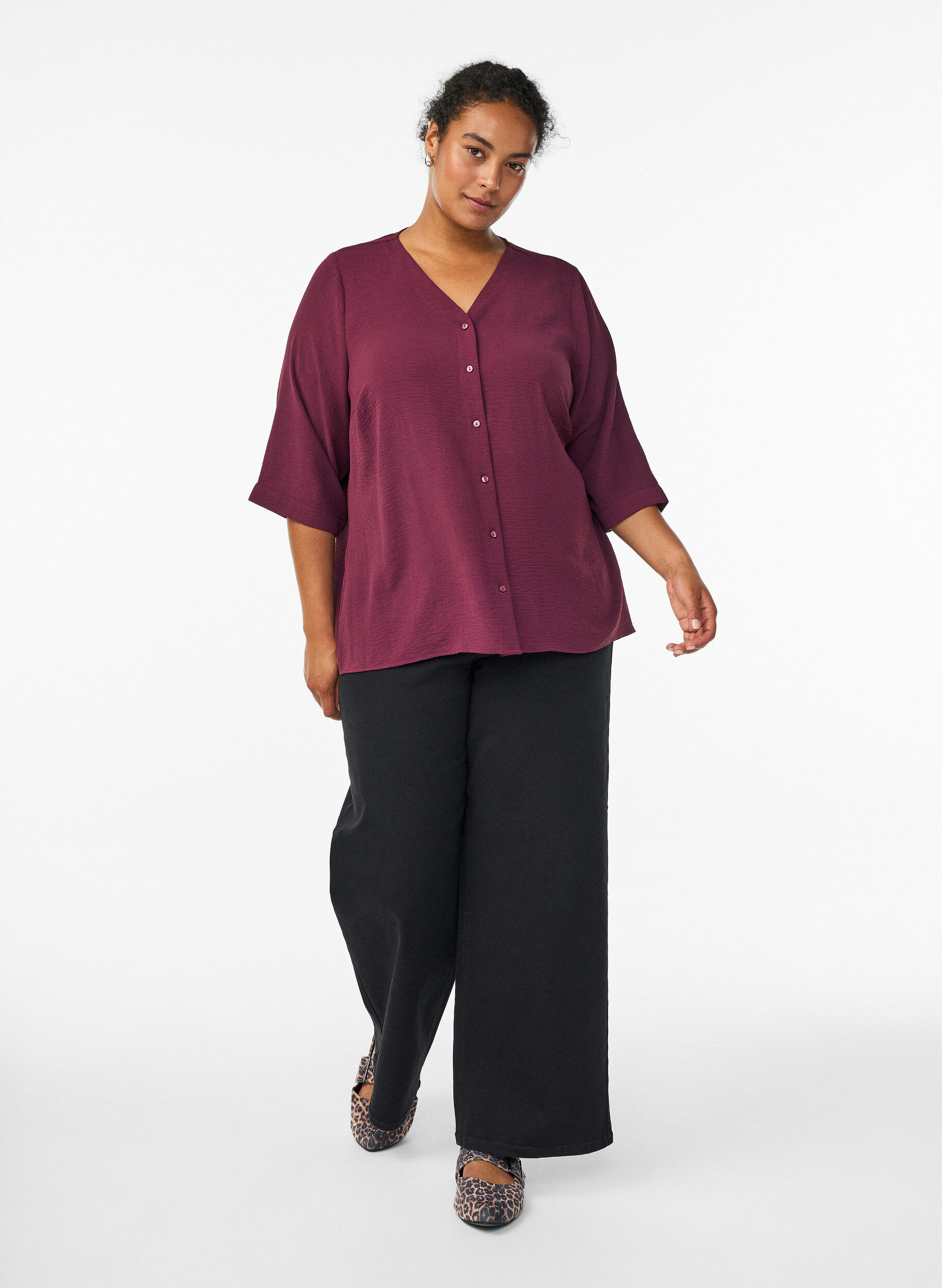 ZizziSkjortblus med v-ringning och 3/4-&auml;rm, R&ouml;d, Model image number 1