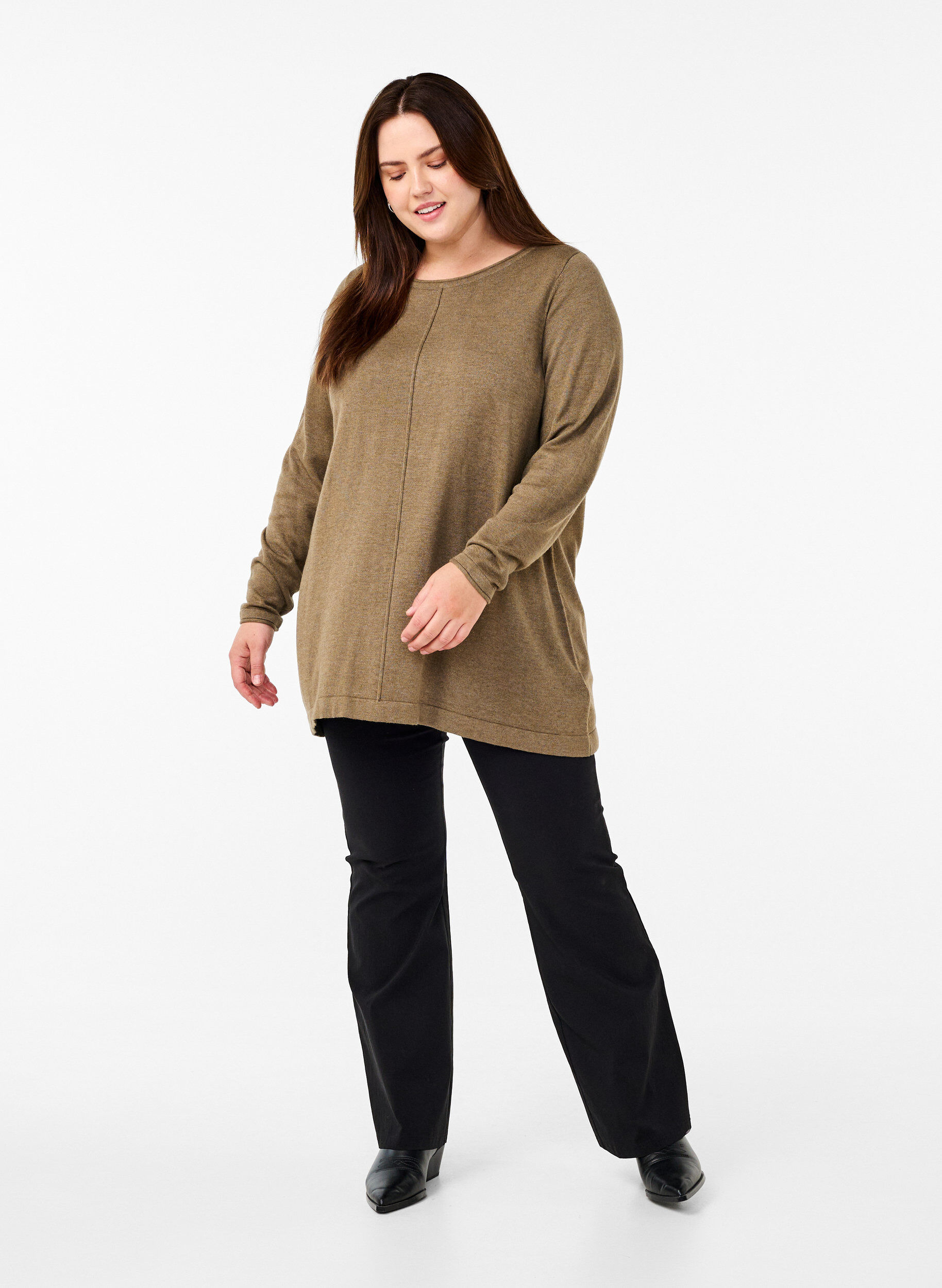 Zizzi Stickad blus i bomull-viskosblandning, Gr&ouml;n, Model image number 1