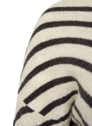 Stickad blus med diagonala ränder, Birch Mel. w stripes, Packshot image number 3