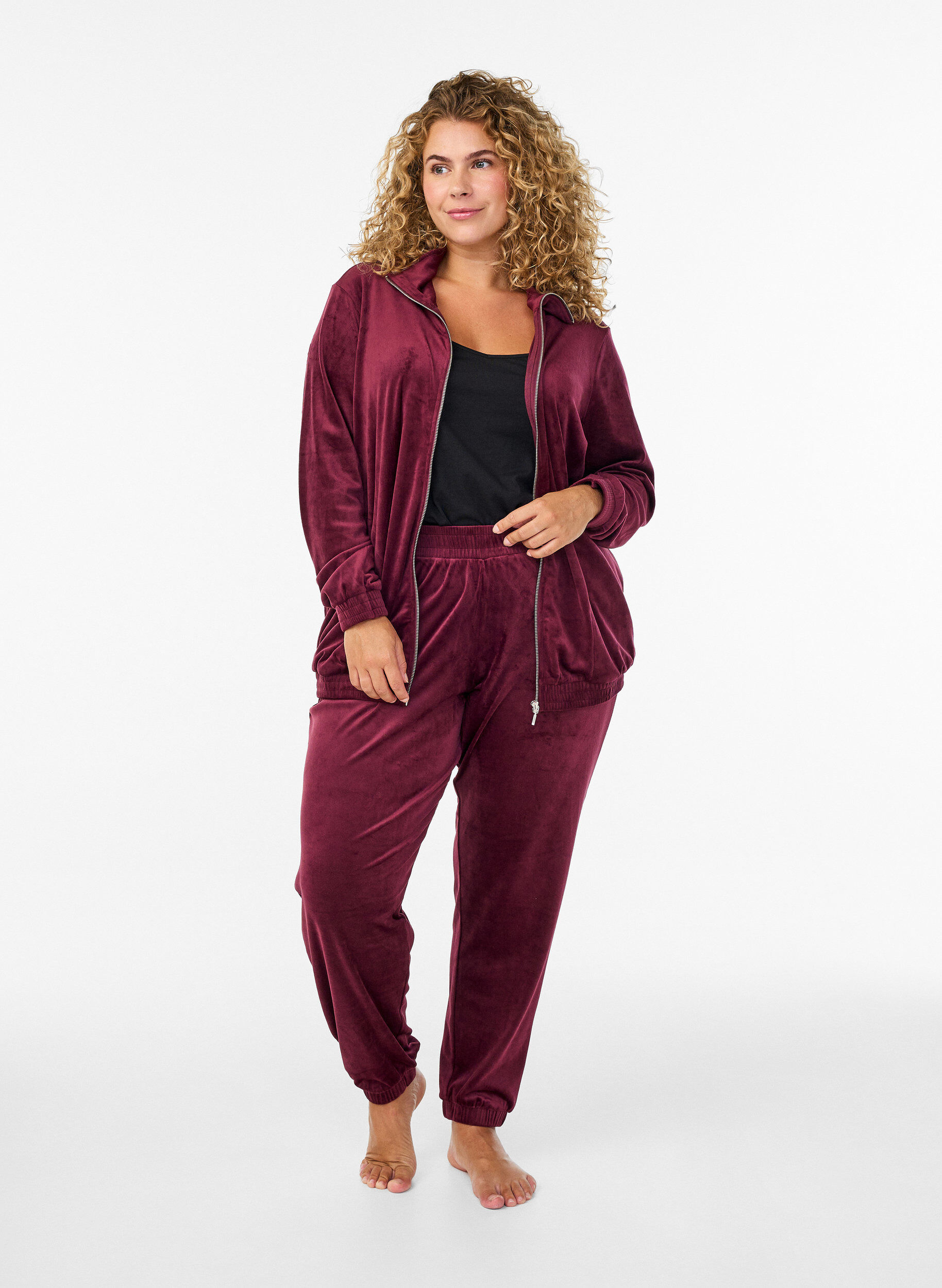 Zizzi Cardigan i velour med dragkedja och h&ouml;g krage, M&ouml;rk Bordeaux, Model image number 1