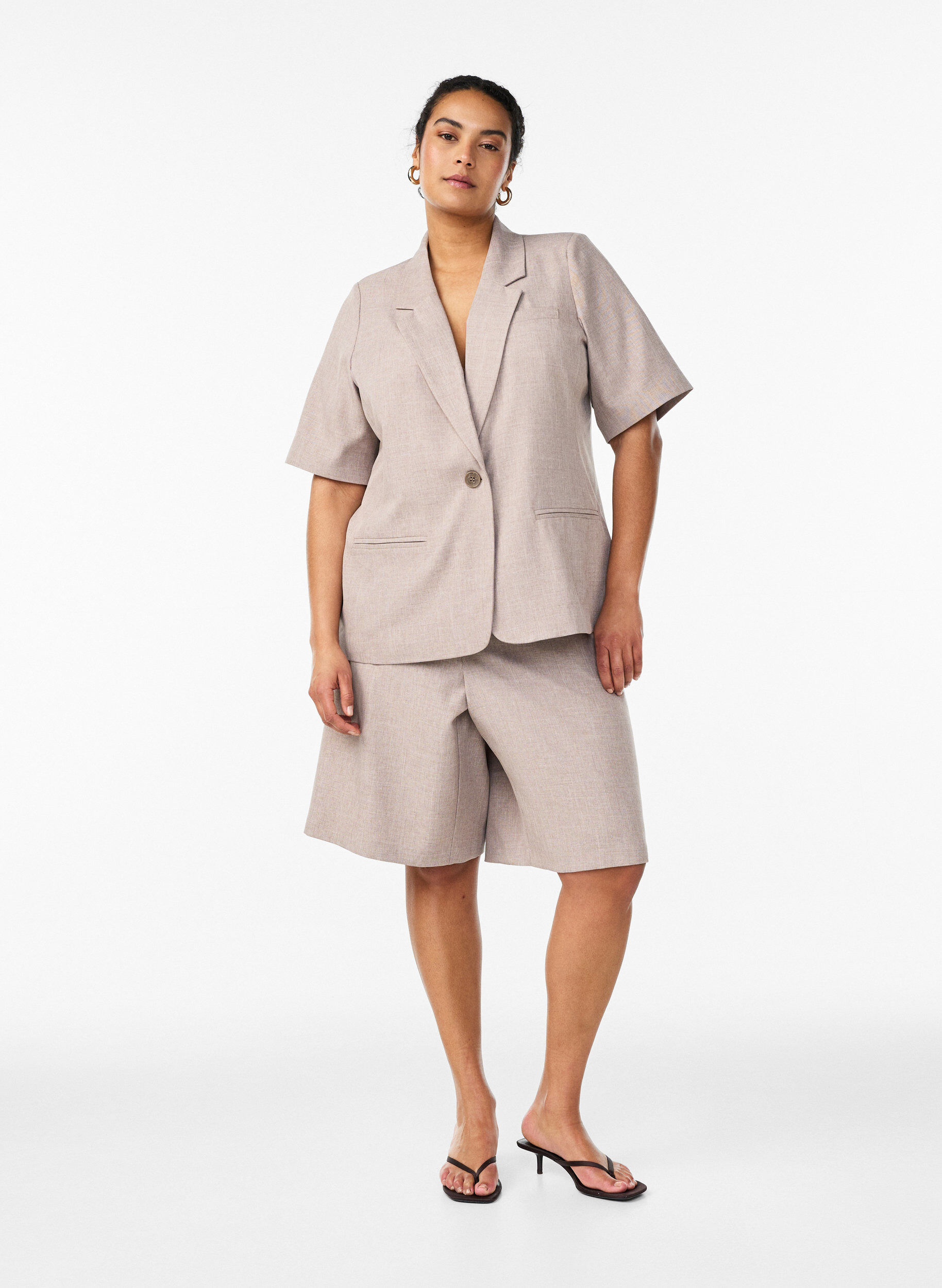 Zizzi Kavaj med korta &auml;rmar och slag, Brun, Model image number 1