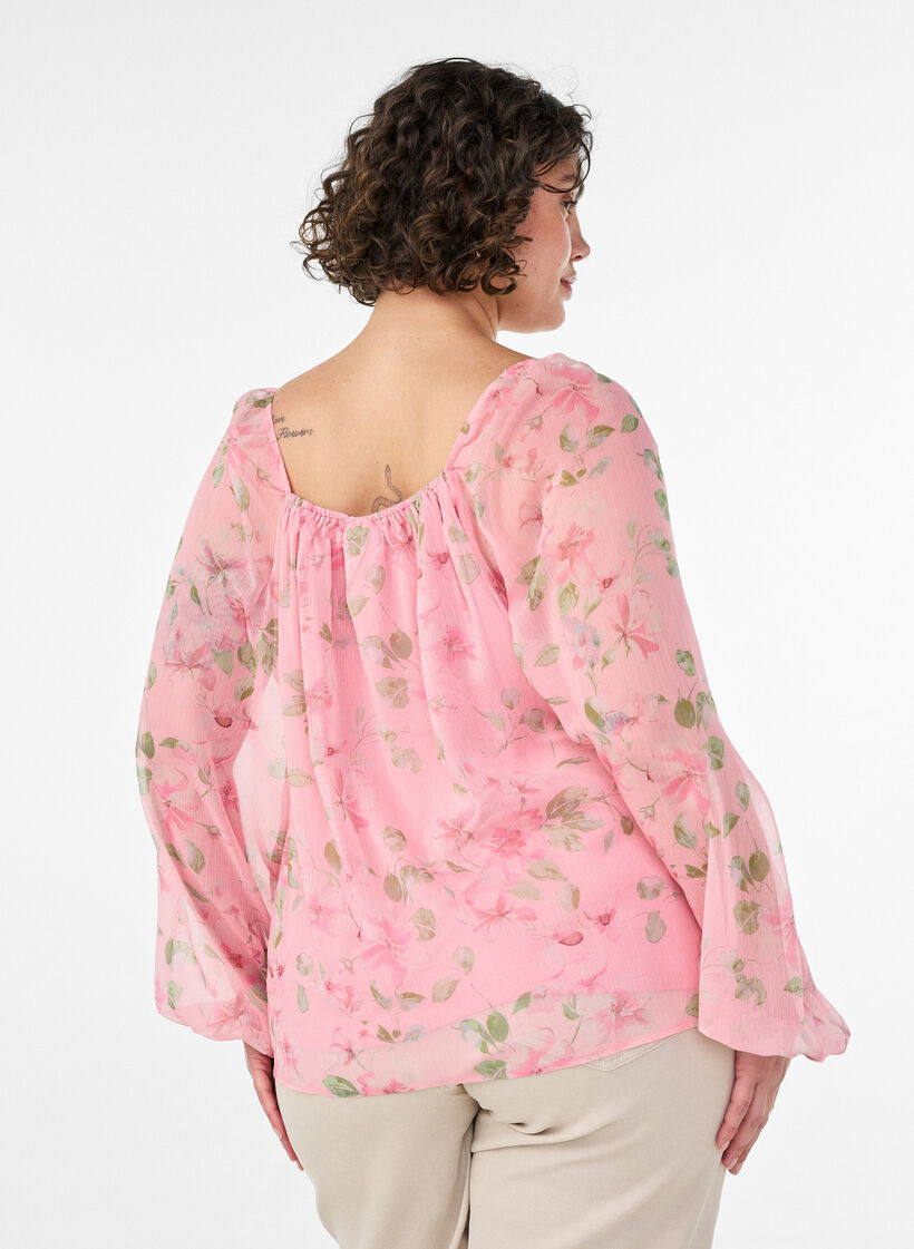 Chiffongblus med blommigt tryck och l&aring;nga &auml;rmar, Rosa, Model image number 2